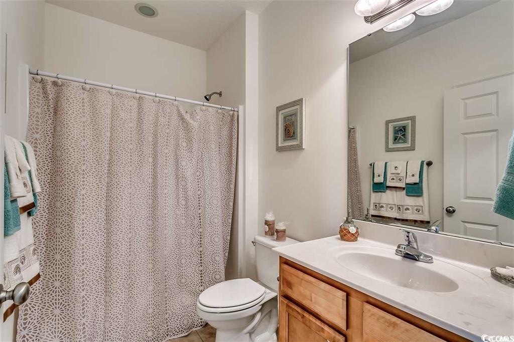 700 Sunnyside Dr. Unit: 201