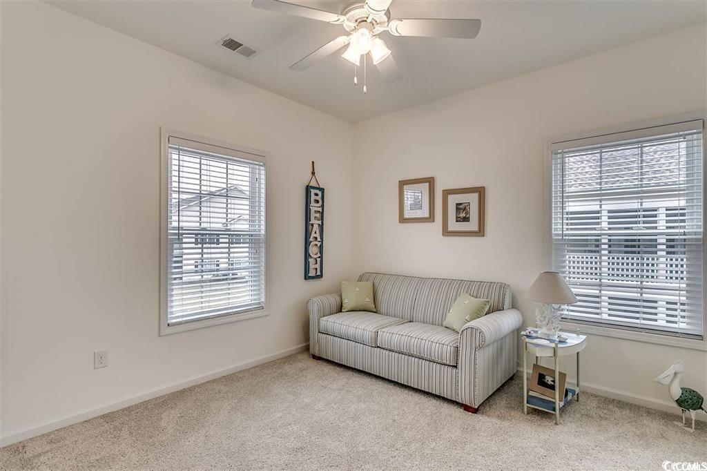 700 Sunnyside Dr. Unit: 201