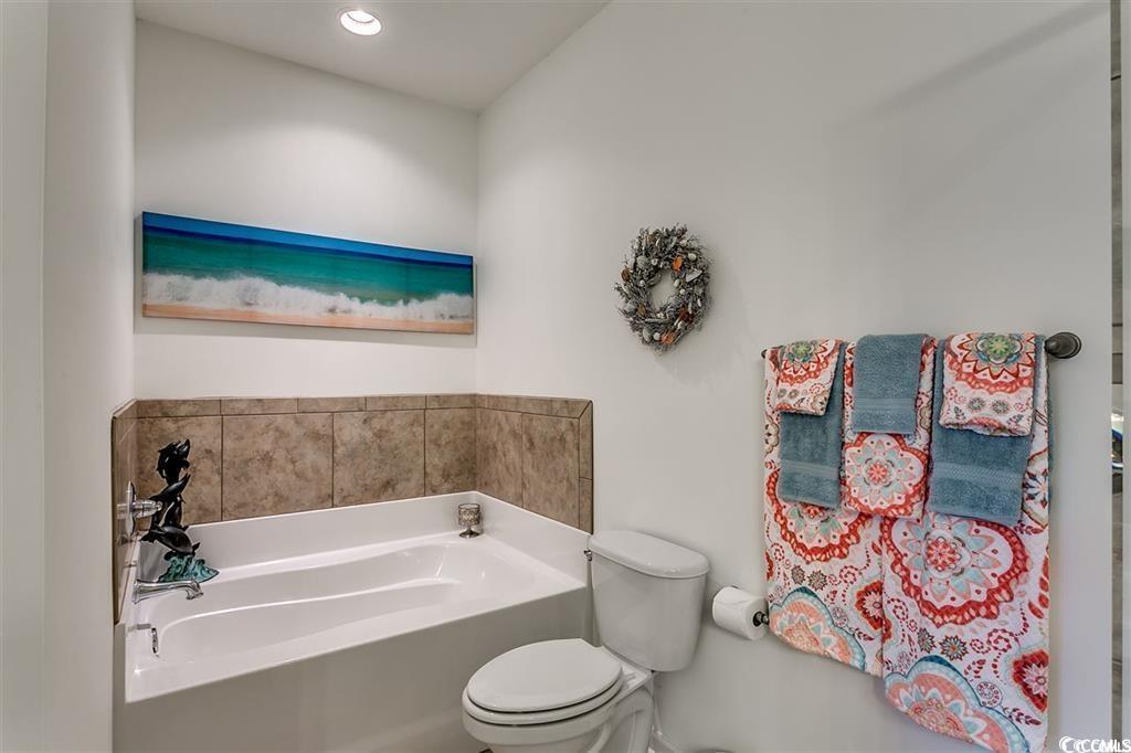 700 Sunnyside Dr. Unit: 201