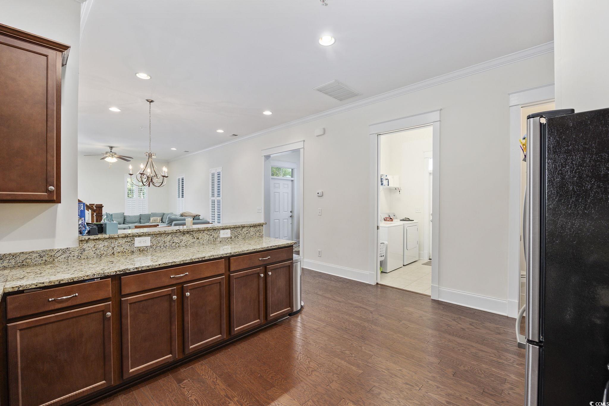 3419 Pampas Dr.