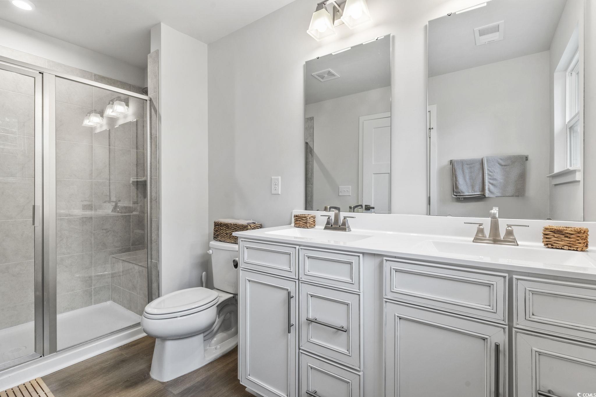 316 Golan Circle Unit: B