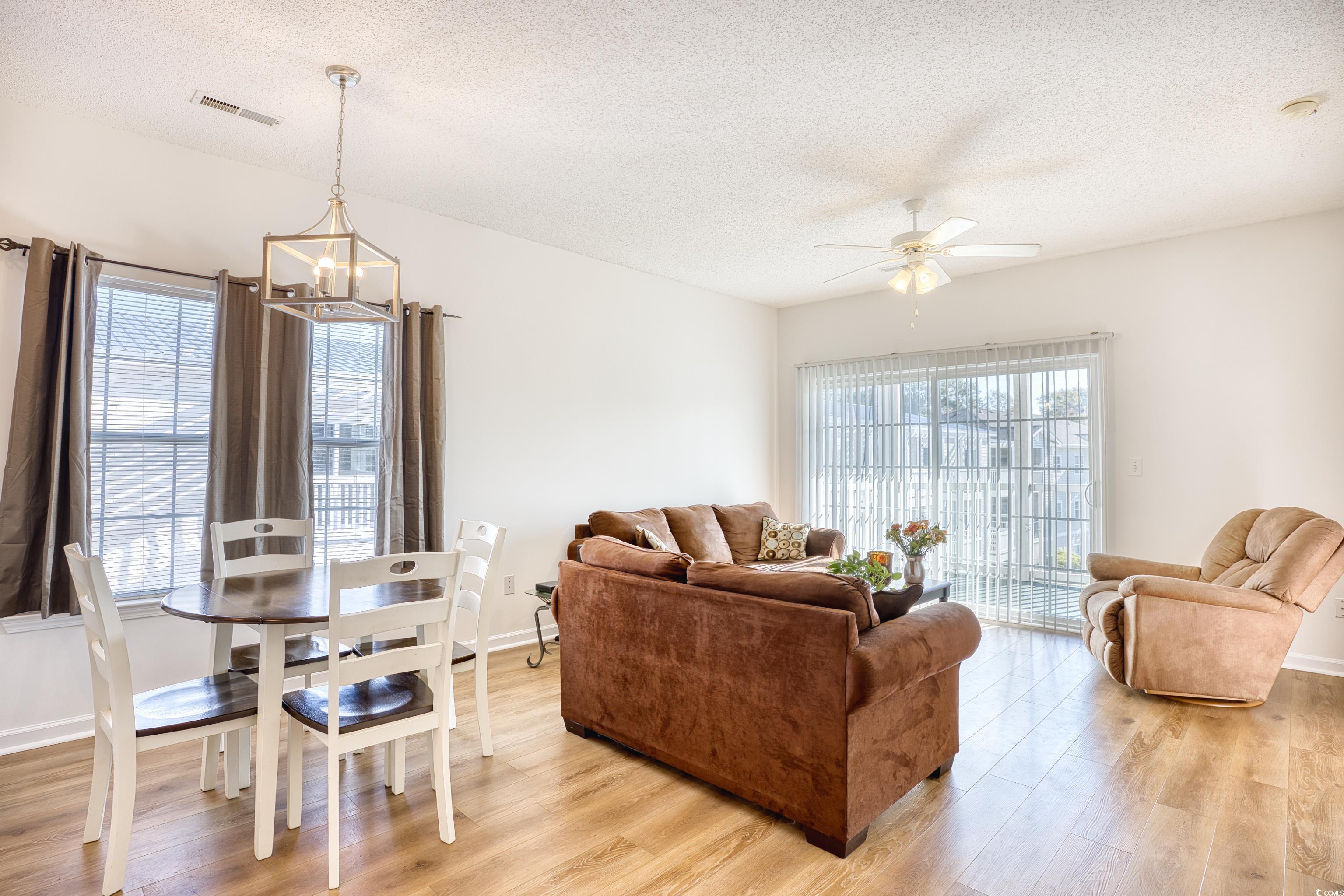 2482 Coastline Ct. Unit: 301