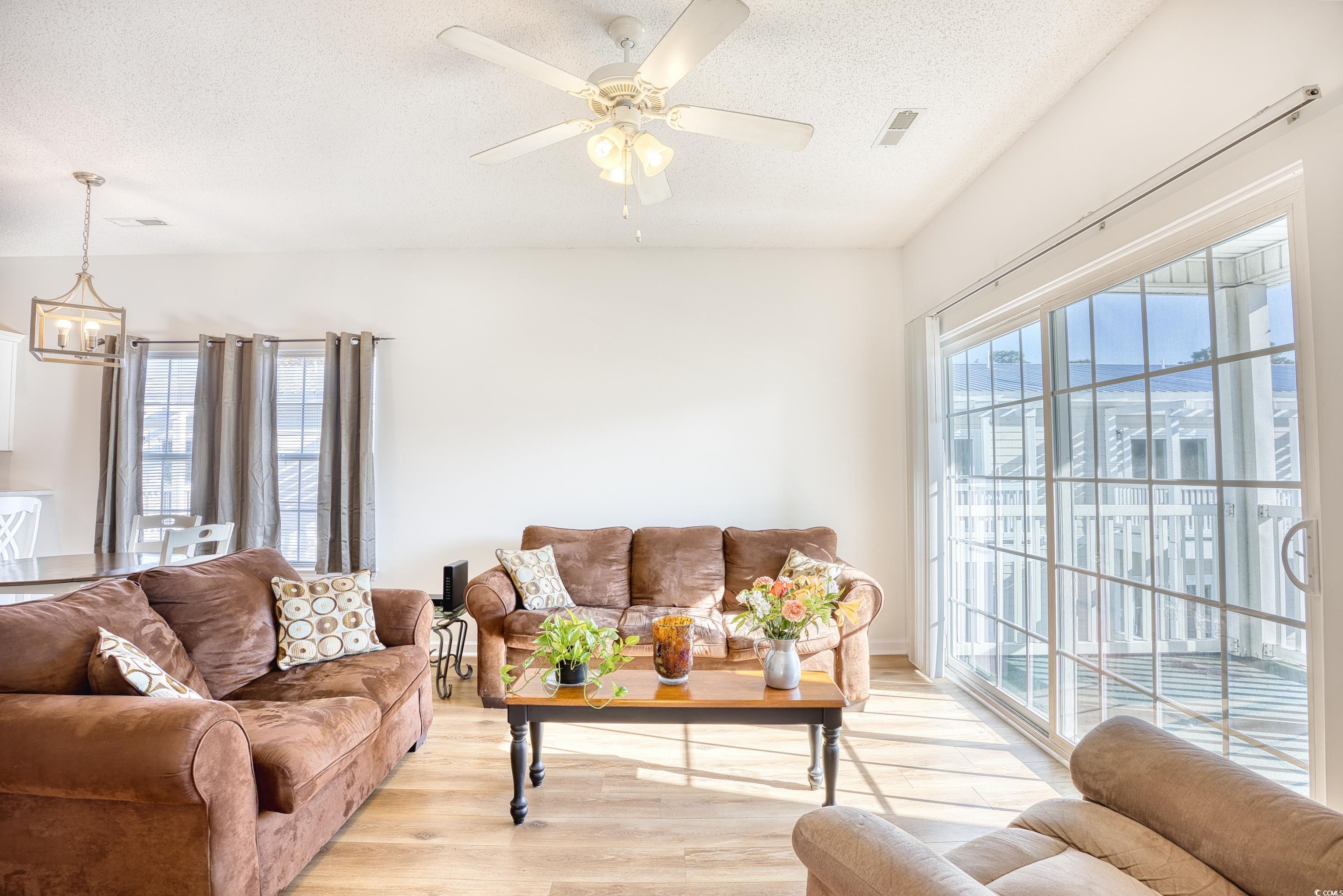 2482 Coastline Ct. Unit: 301