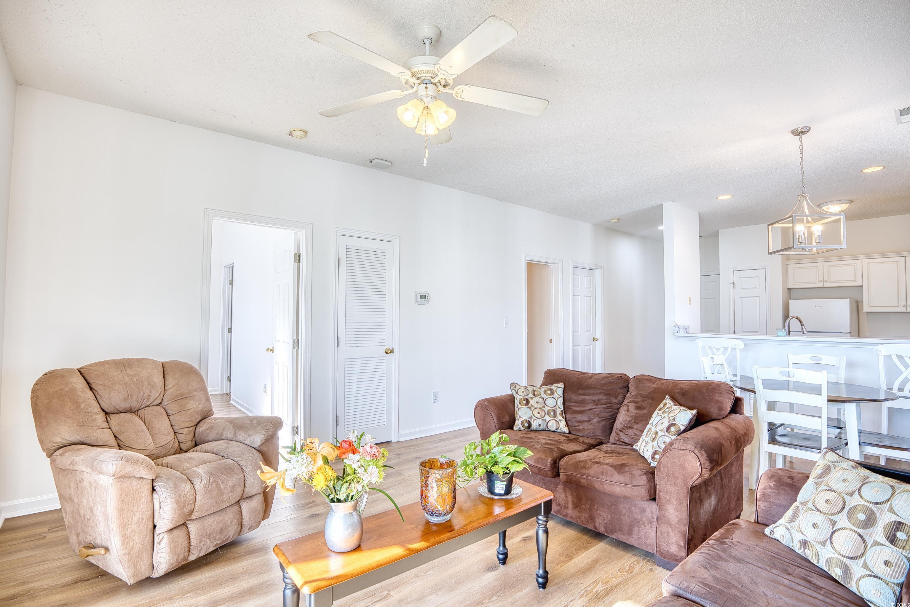 2482 Coastline Ct. Unit: 301