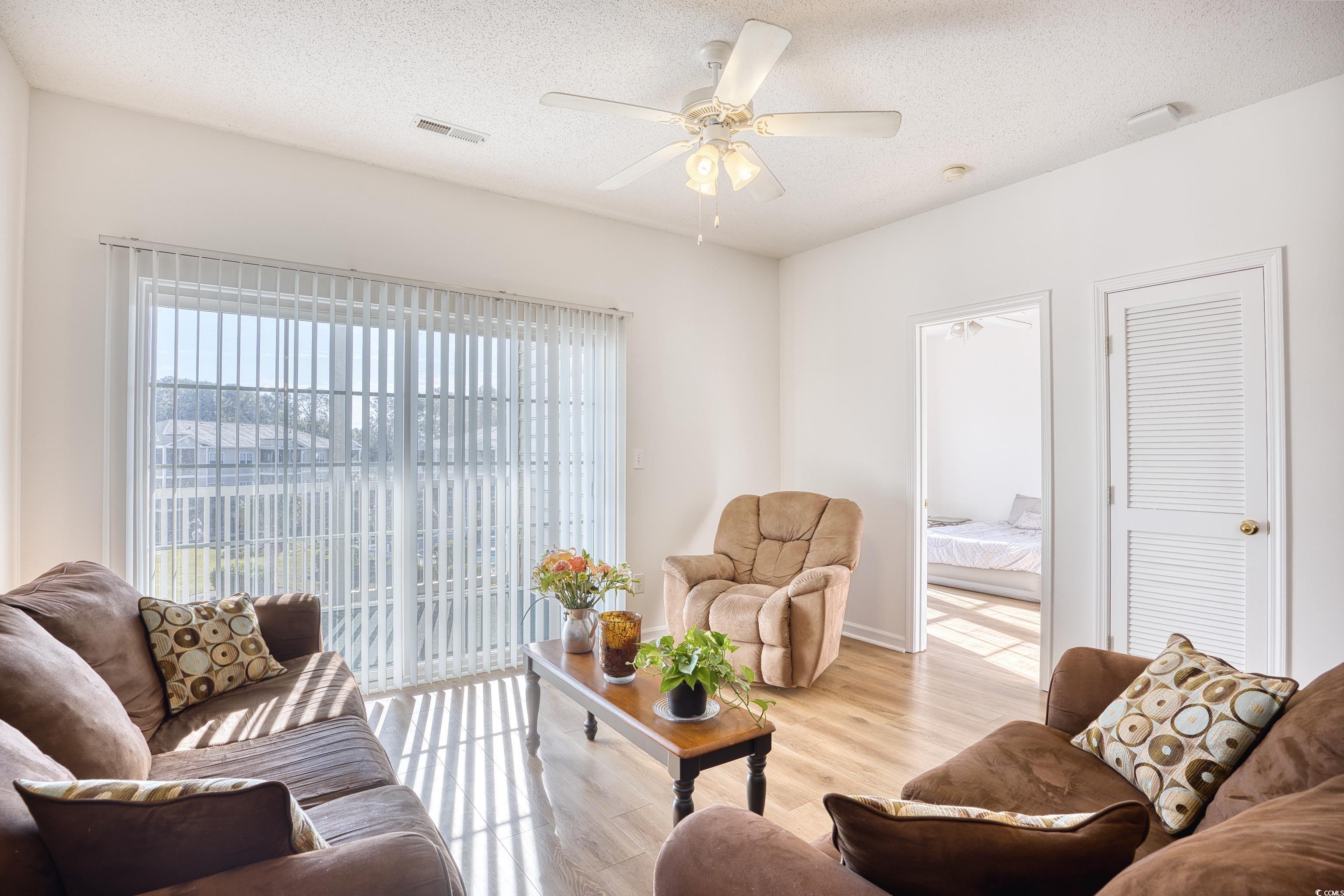 2482 Coastline Ct. Unit: 301