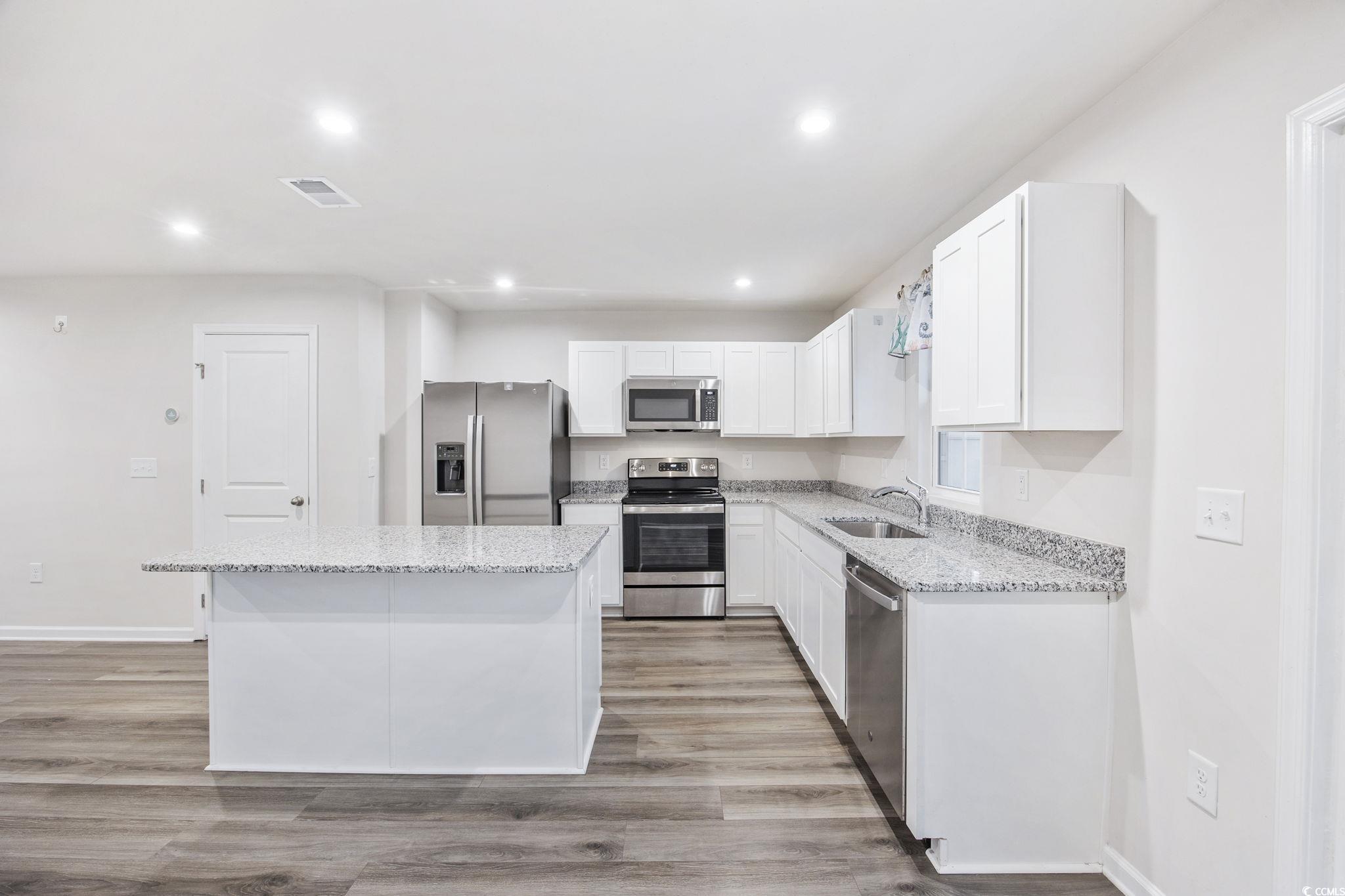 608 Montenegro Way Unit: E