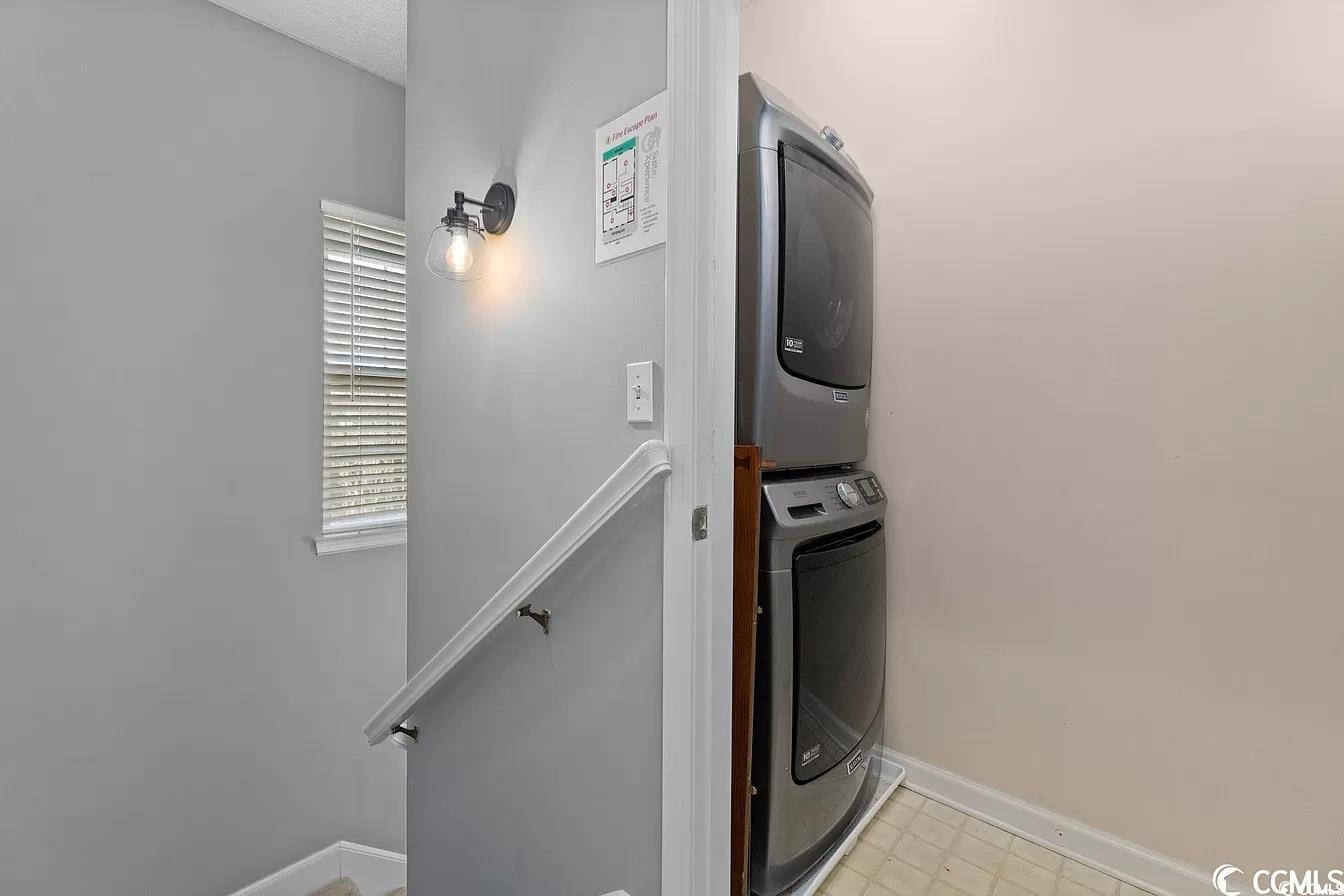 4525 Girvan Dr. Unit: D