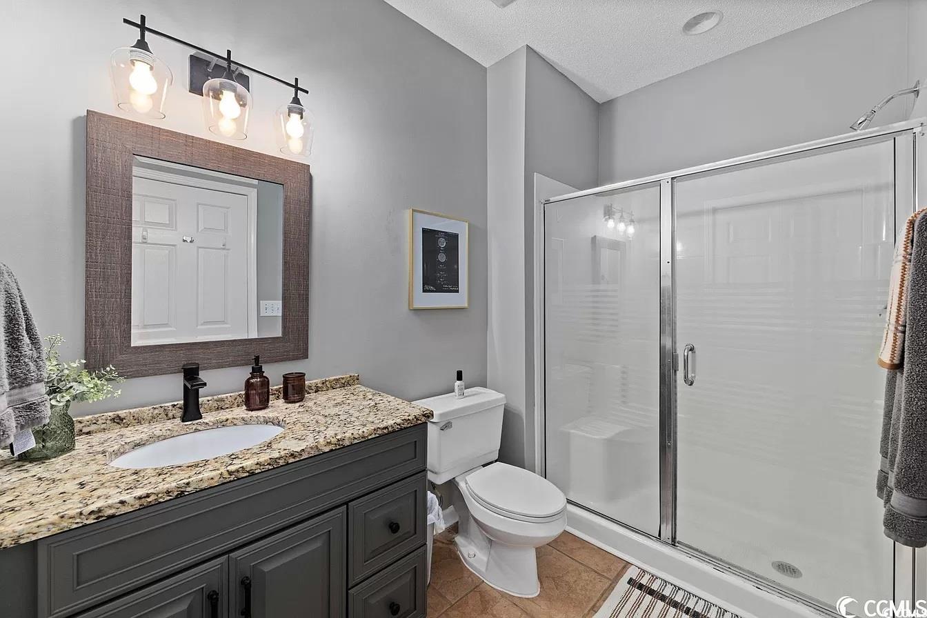 4525 Girvan Dr. Unit: D