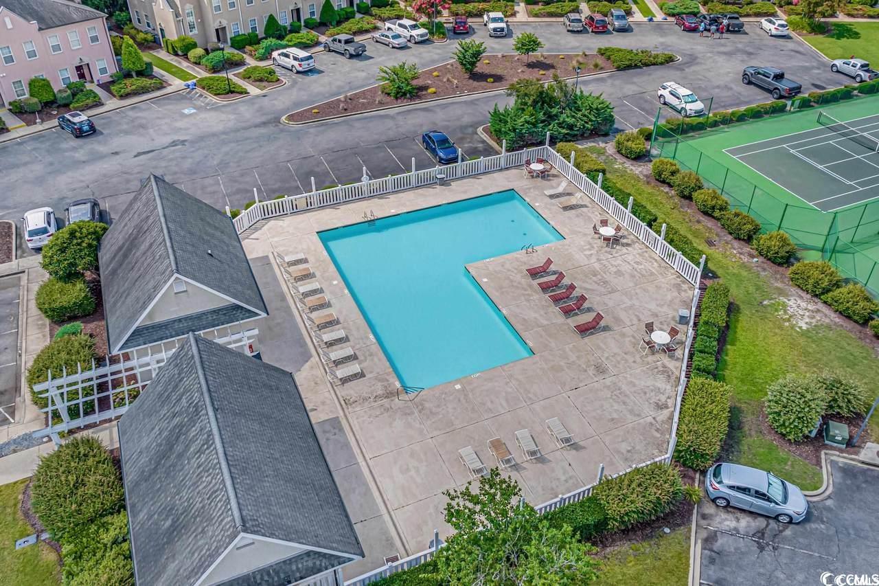 4525 Girvan Dr. Unit: D