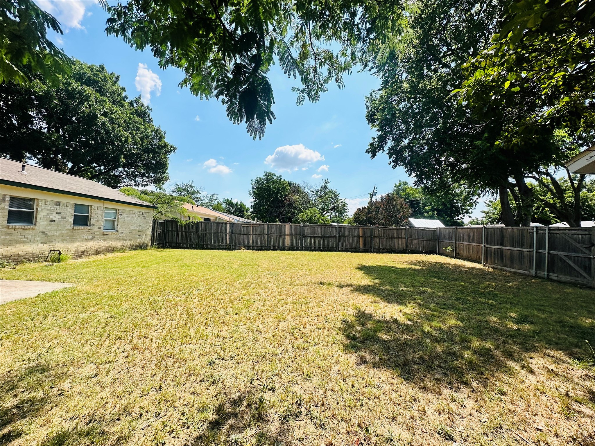 2704 Janet Way