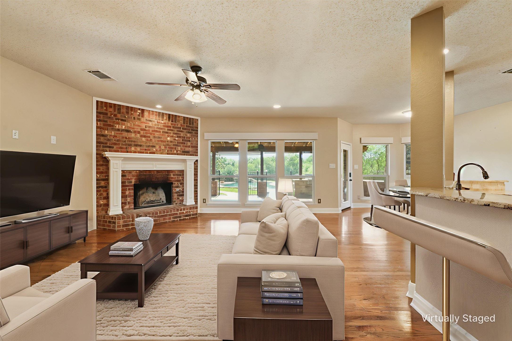 1903 Stonecrest Trail