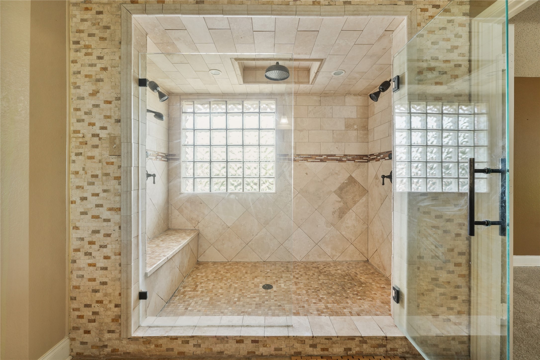 1903 Stonecrest Trail