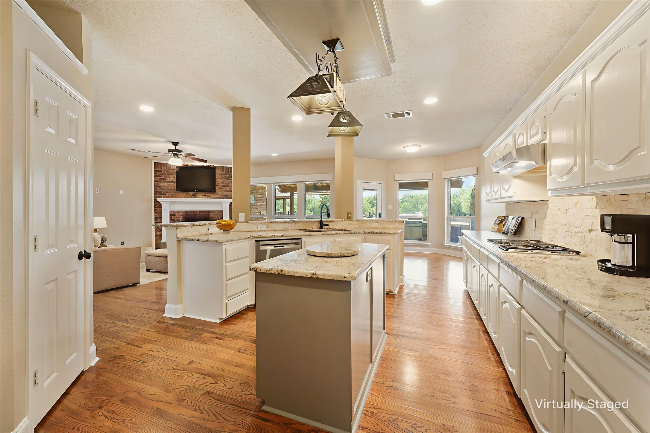 1903 Stonecrest Trail