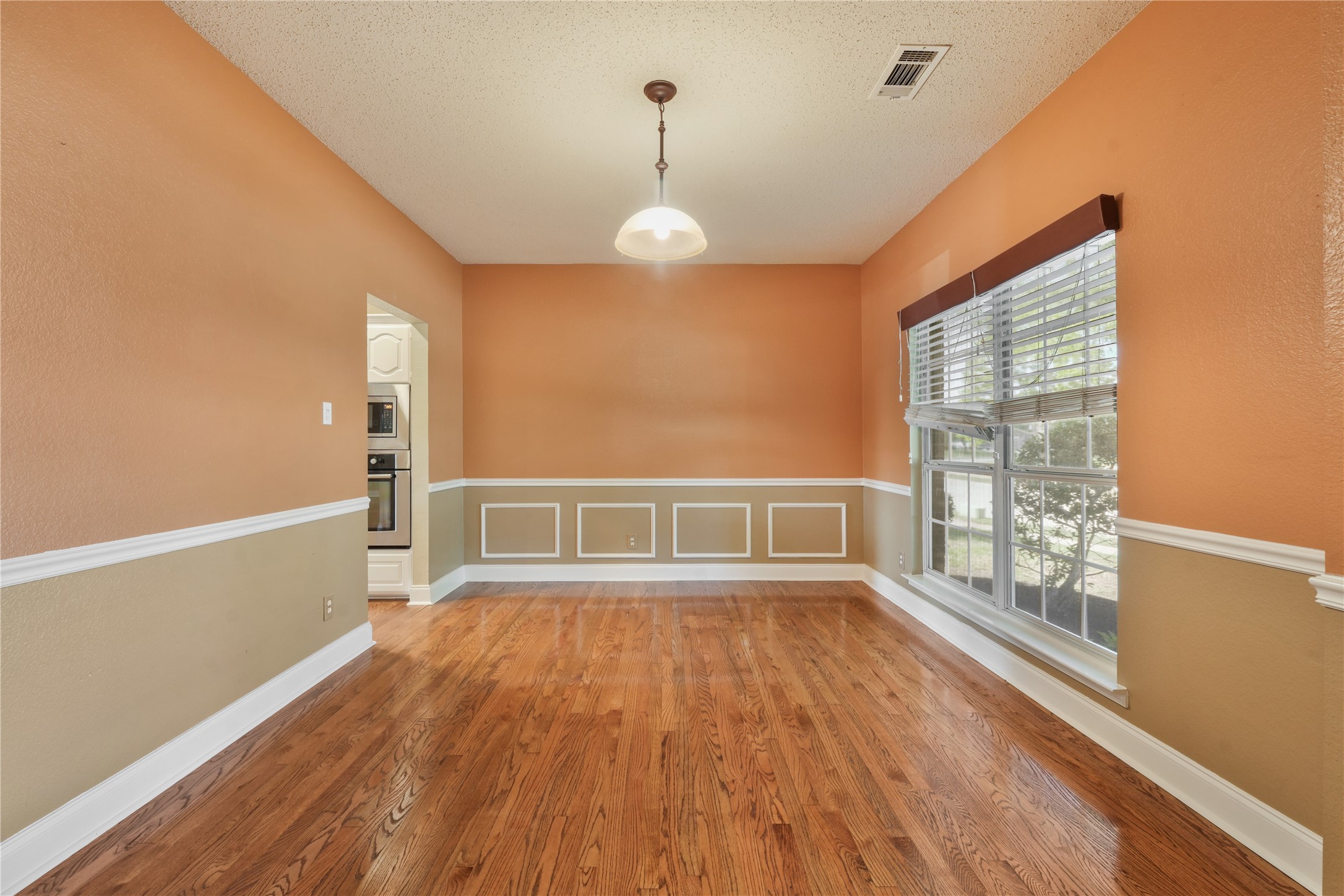 1903 Stonecrest Trail