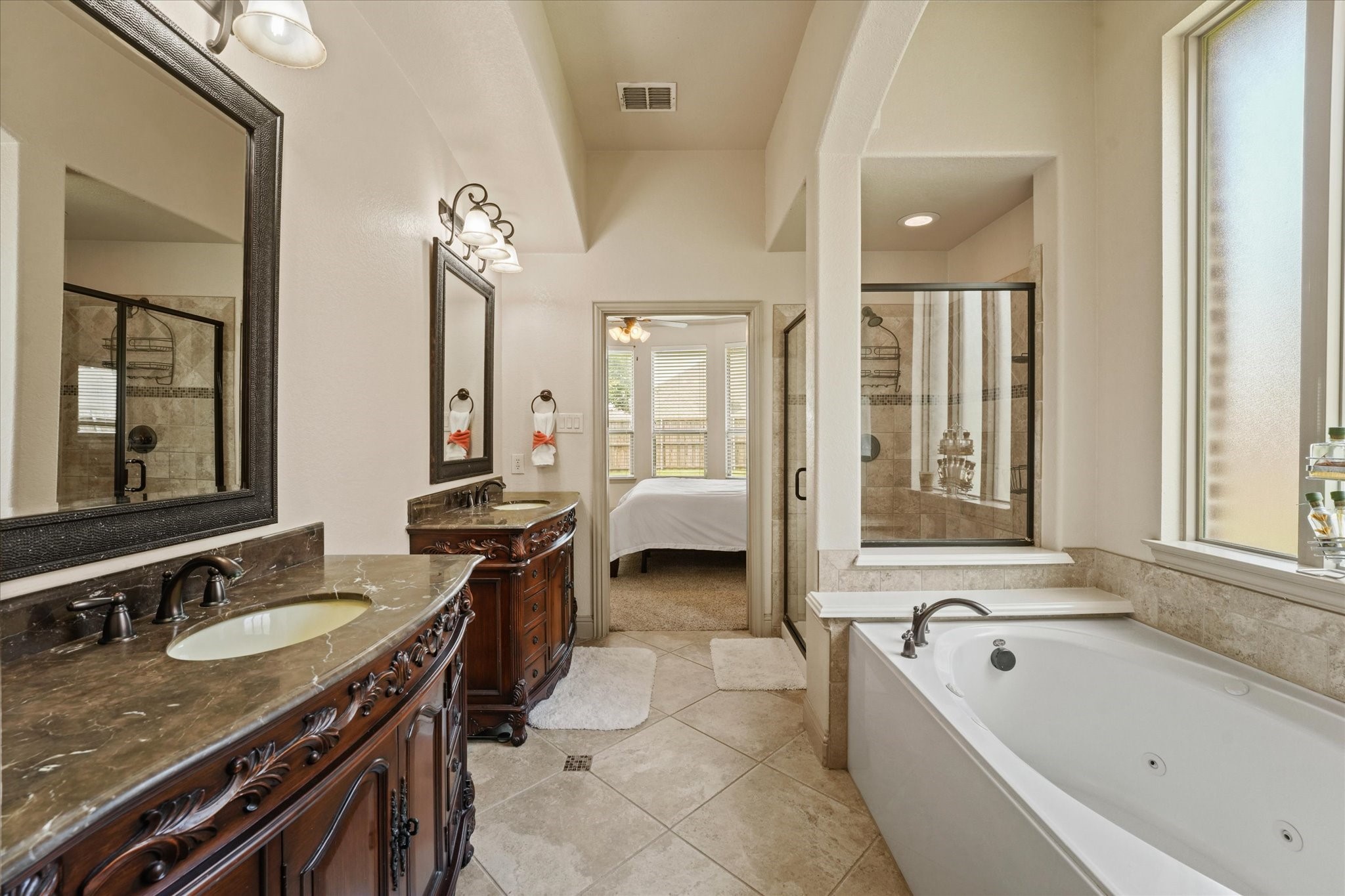 416 Fairway Bluff Drive