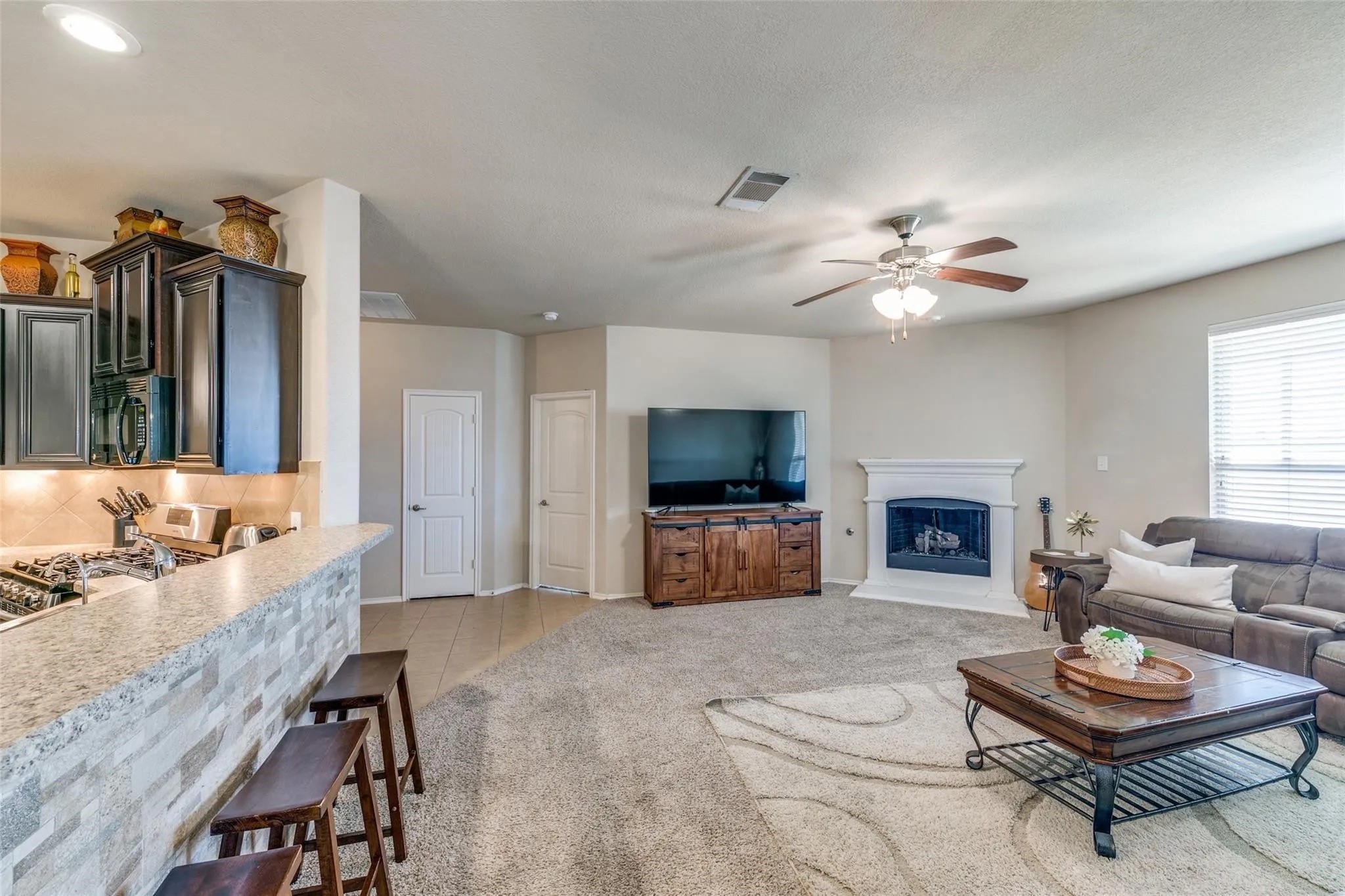 1328 Hill View Trail
