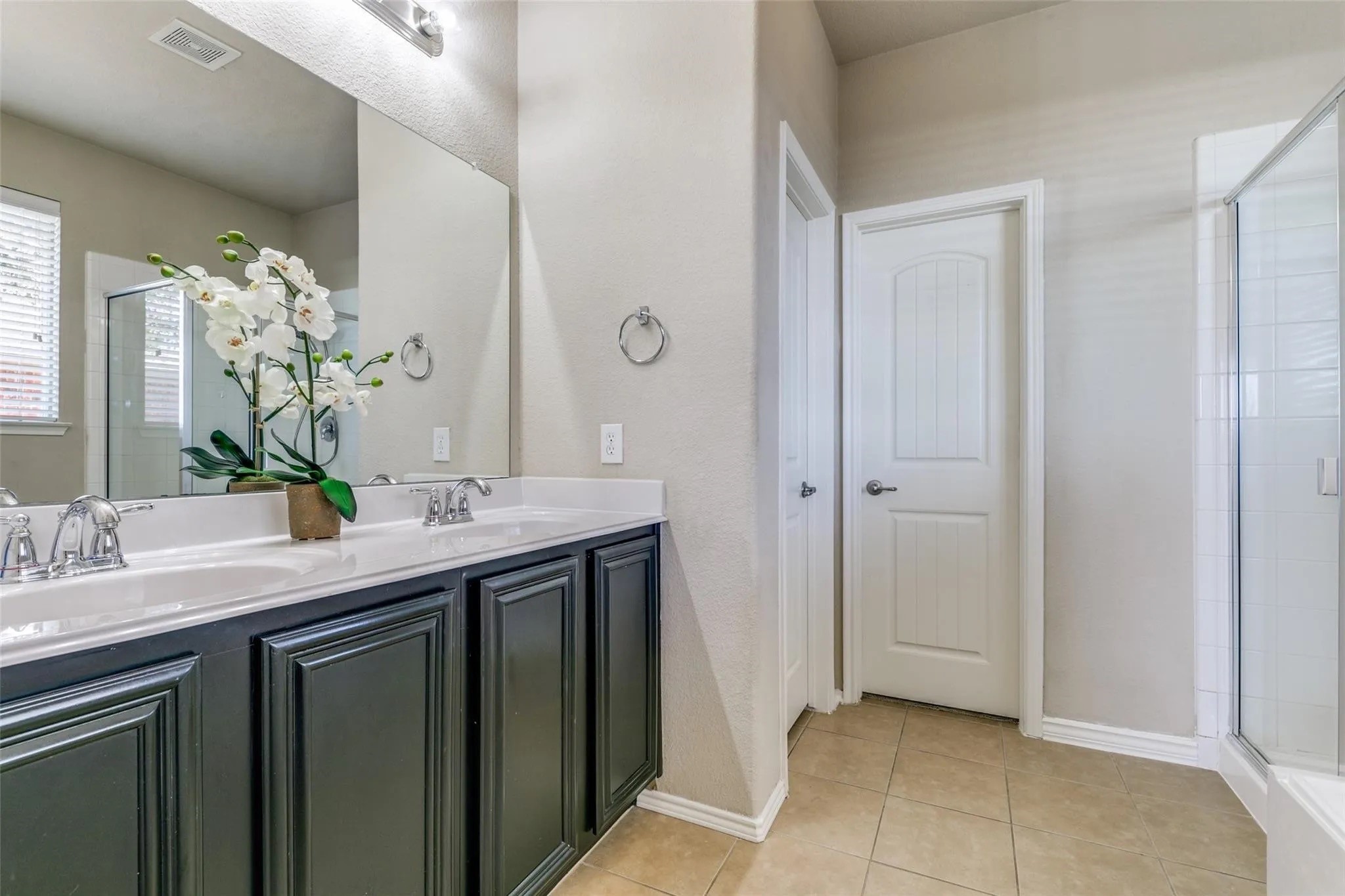1328 Hill View Trail