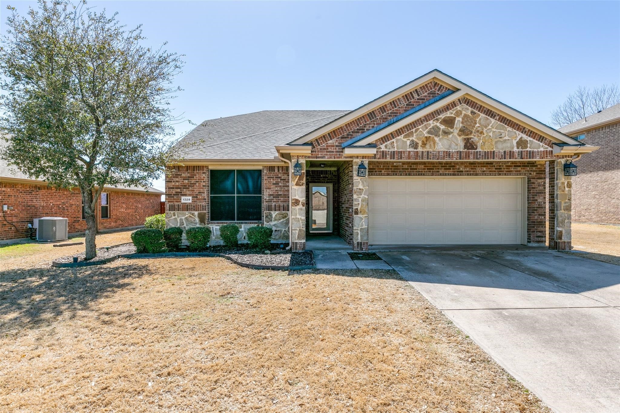 1328 Hill View Trail