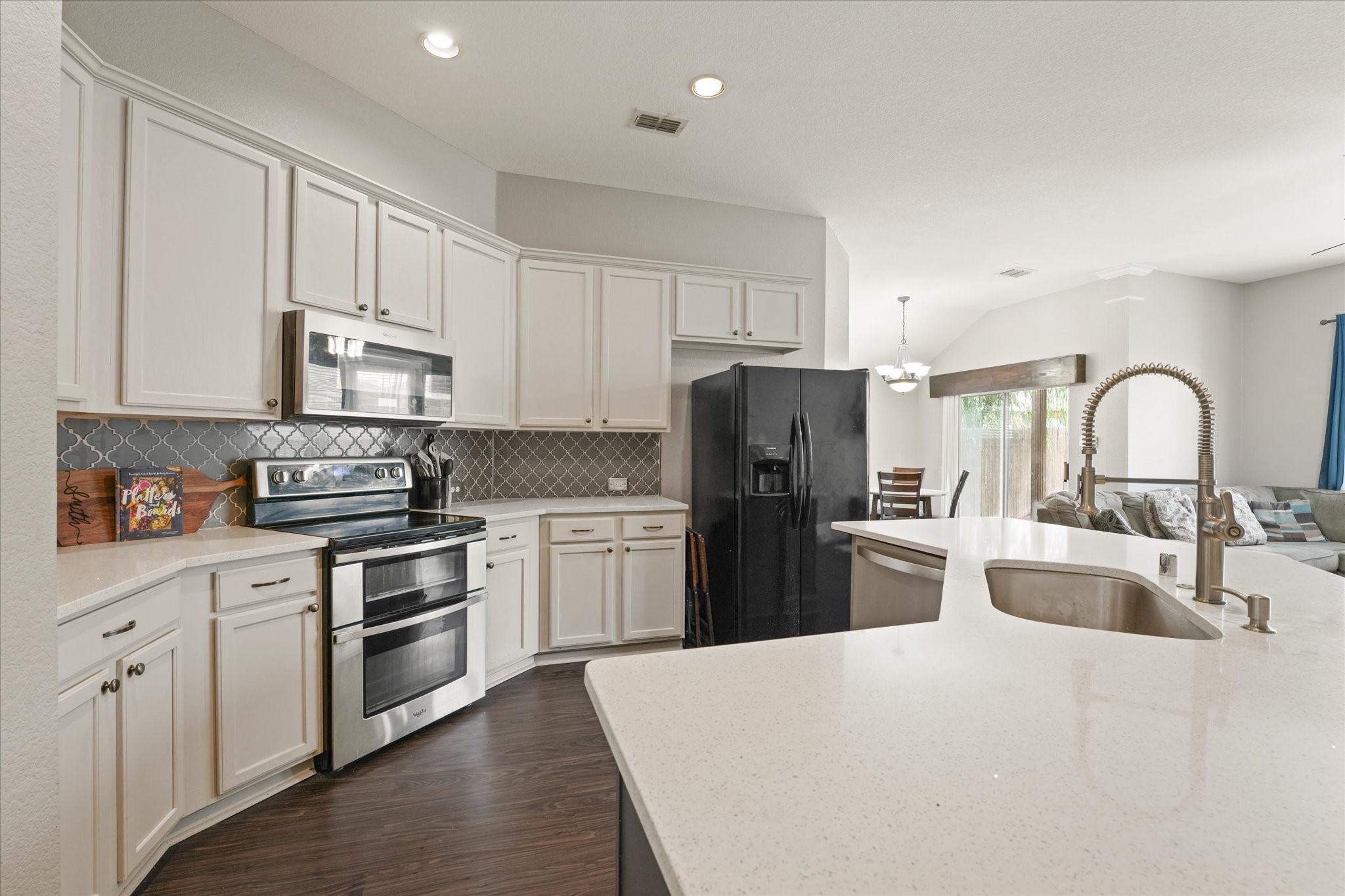 308 Highland Glen Drive