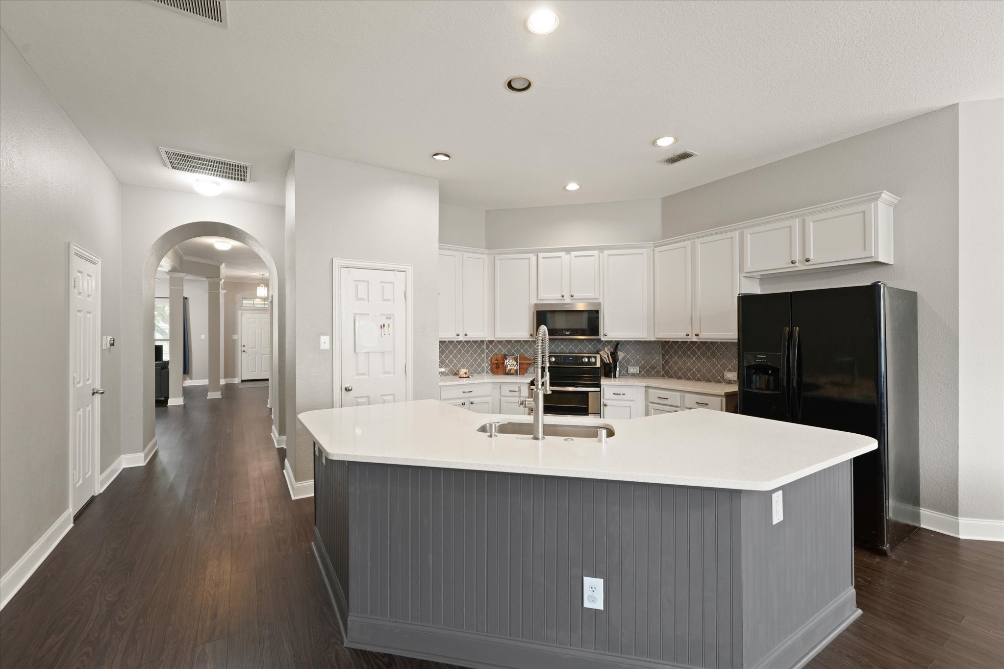 308 Highland Glen Drive