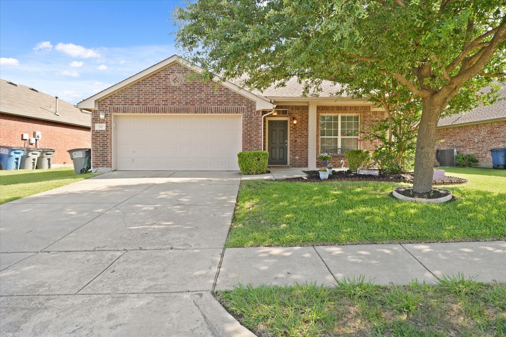 308 Highland Glen Drive