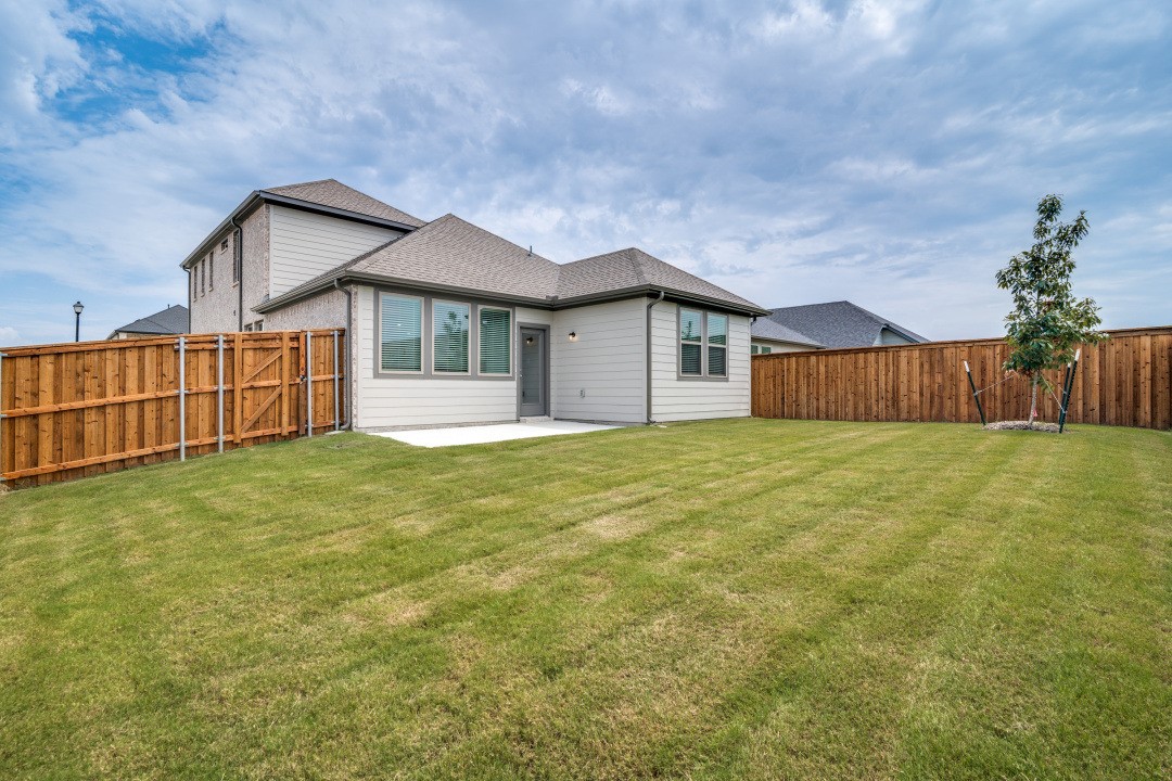 907 Hazel Drive