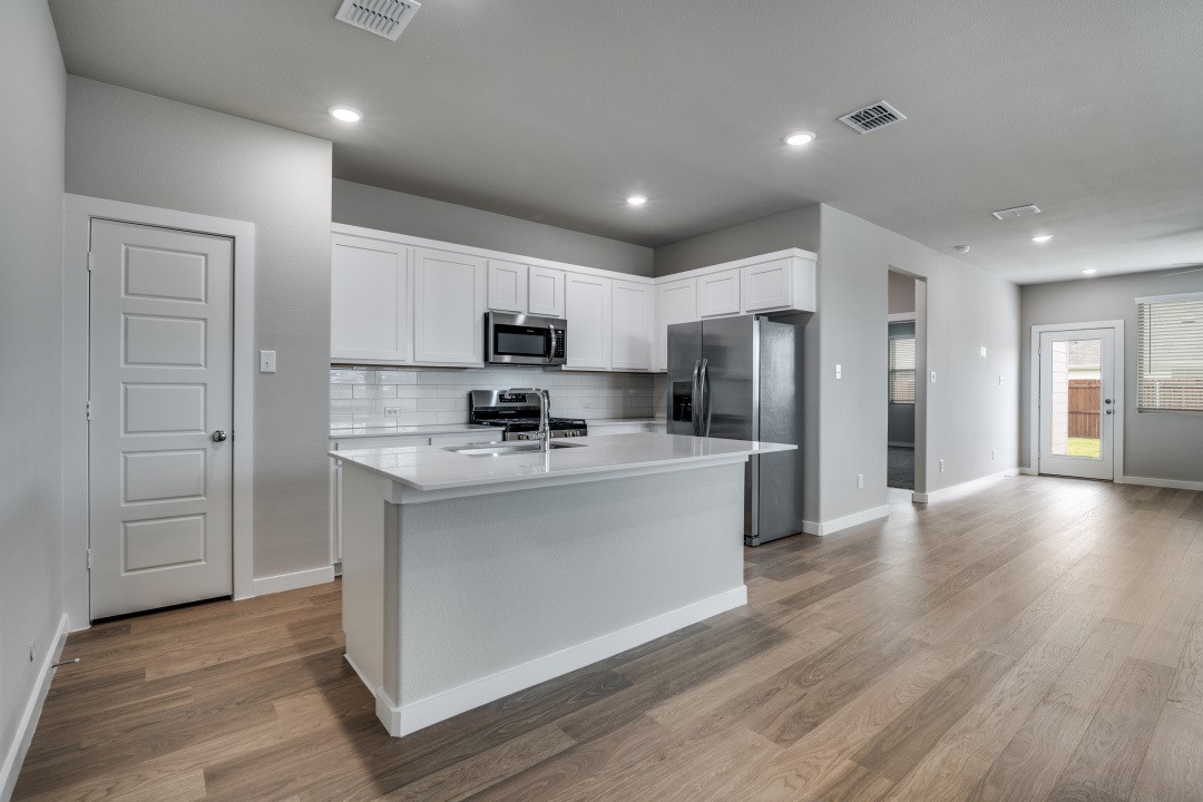 907 Hazel Drive