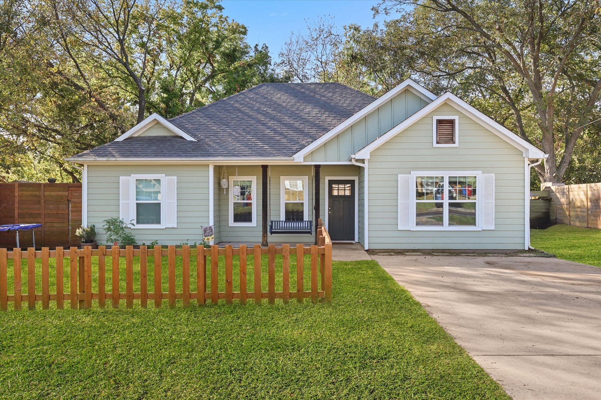 1185 E Jefferson Street