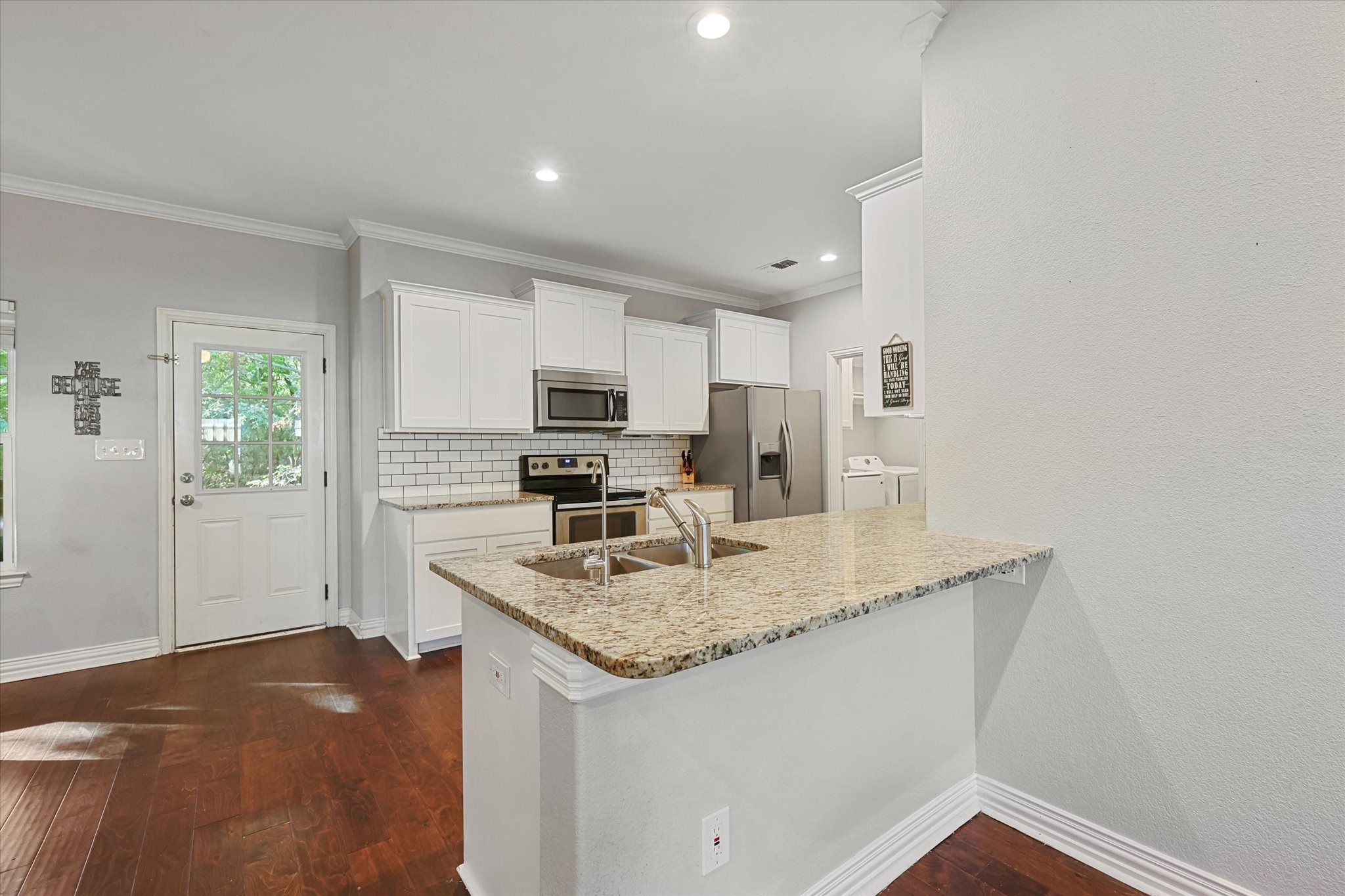 1185 E Jefferson Street