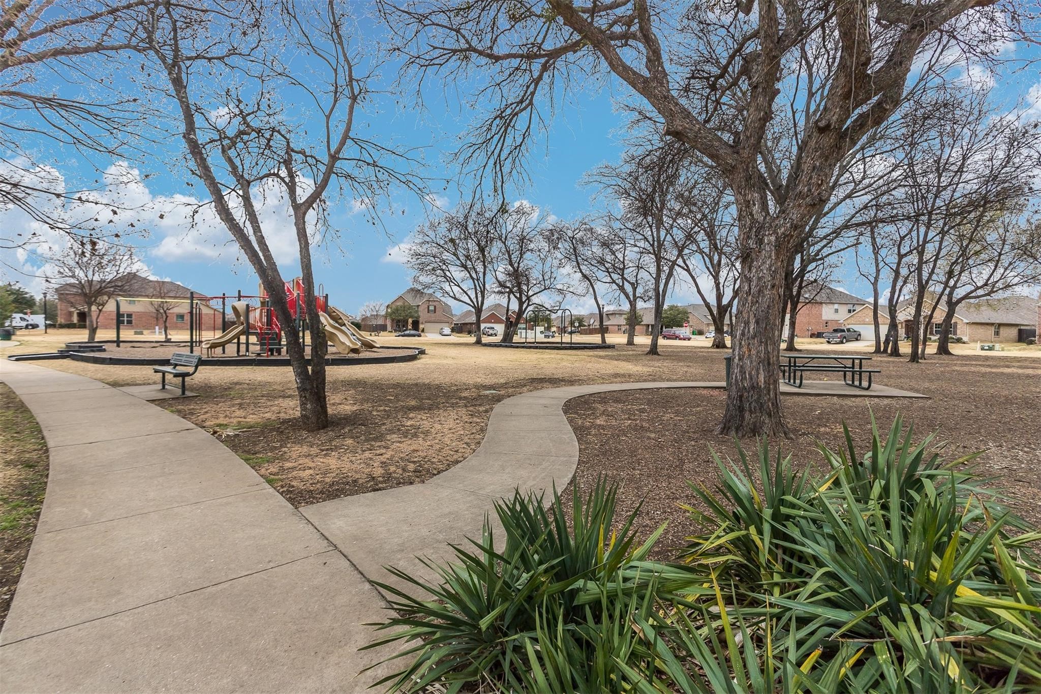 1405 Villa Paloma Boulevard