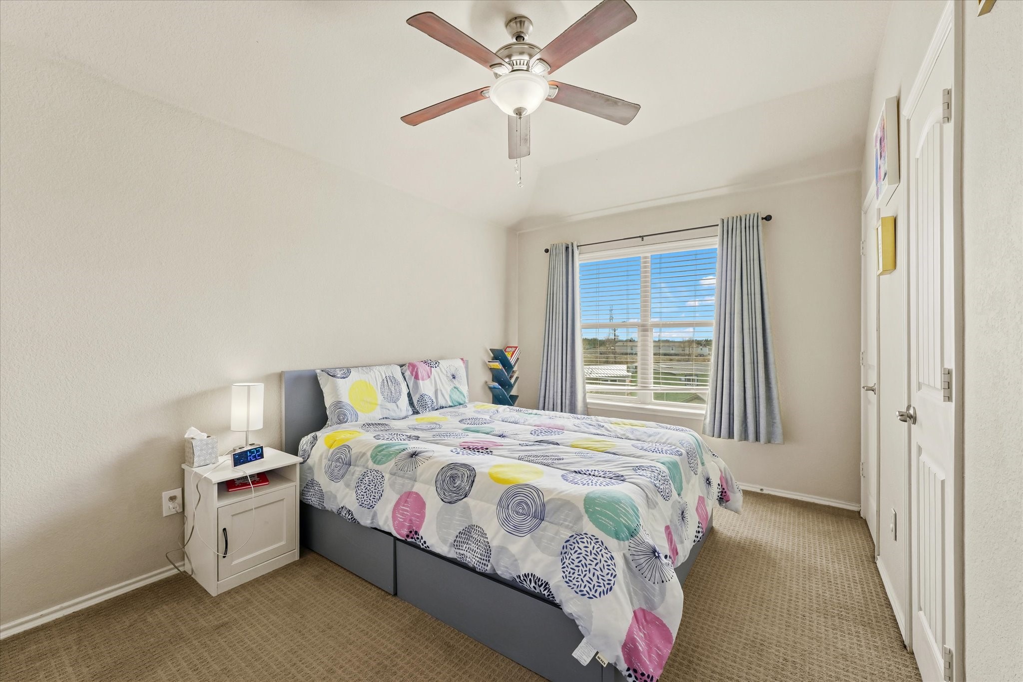 1312 Hill View Trail