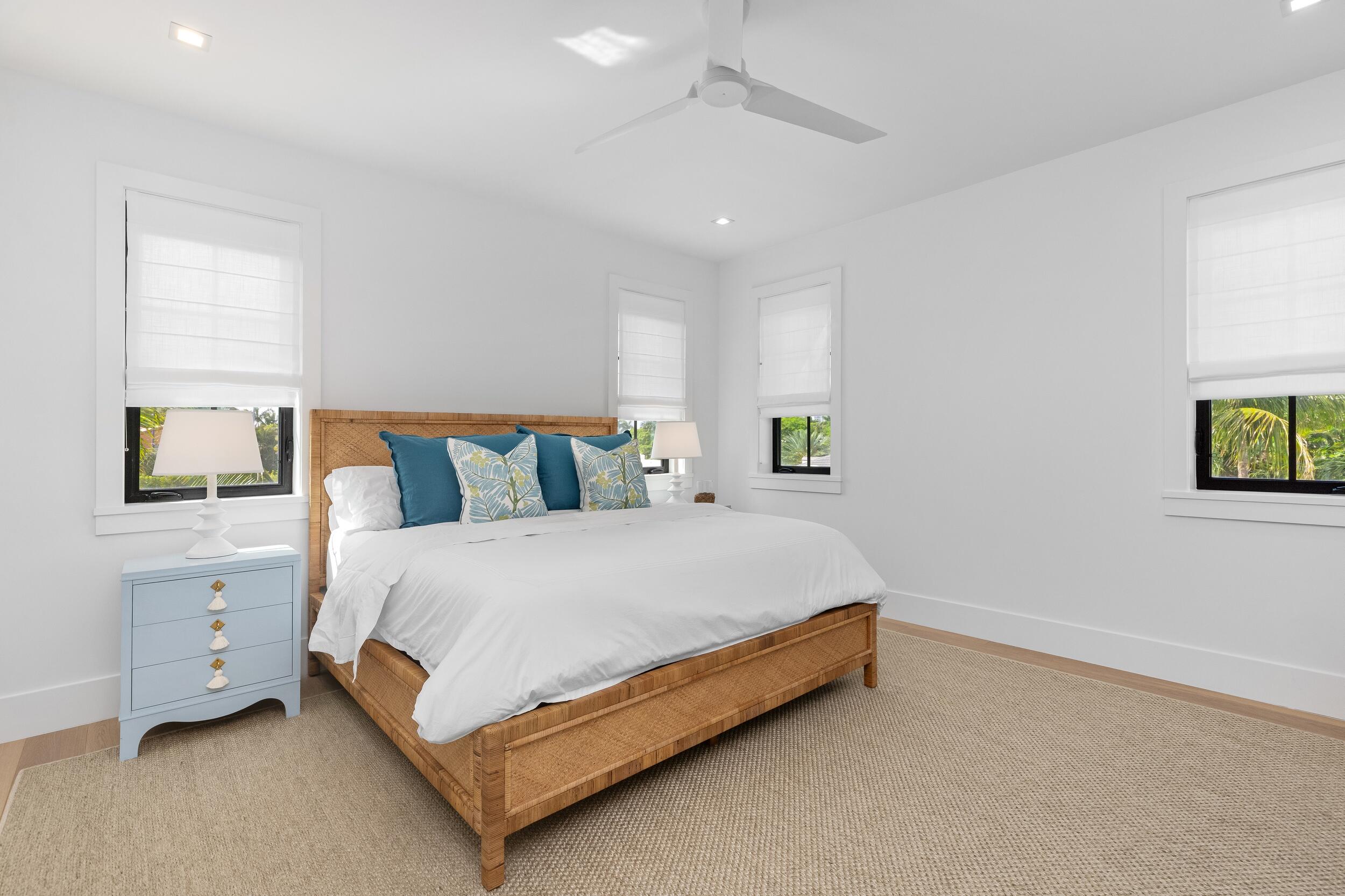 734 S Ocean Boulevard