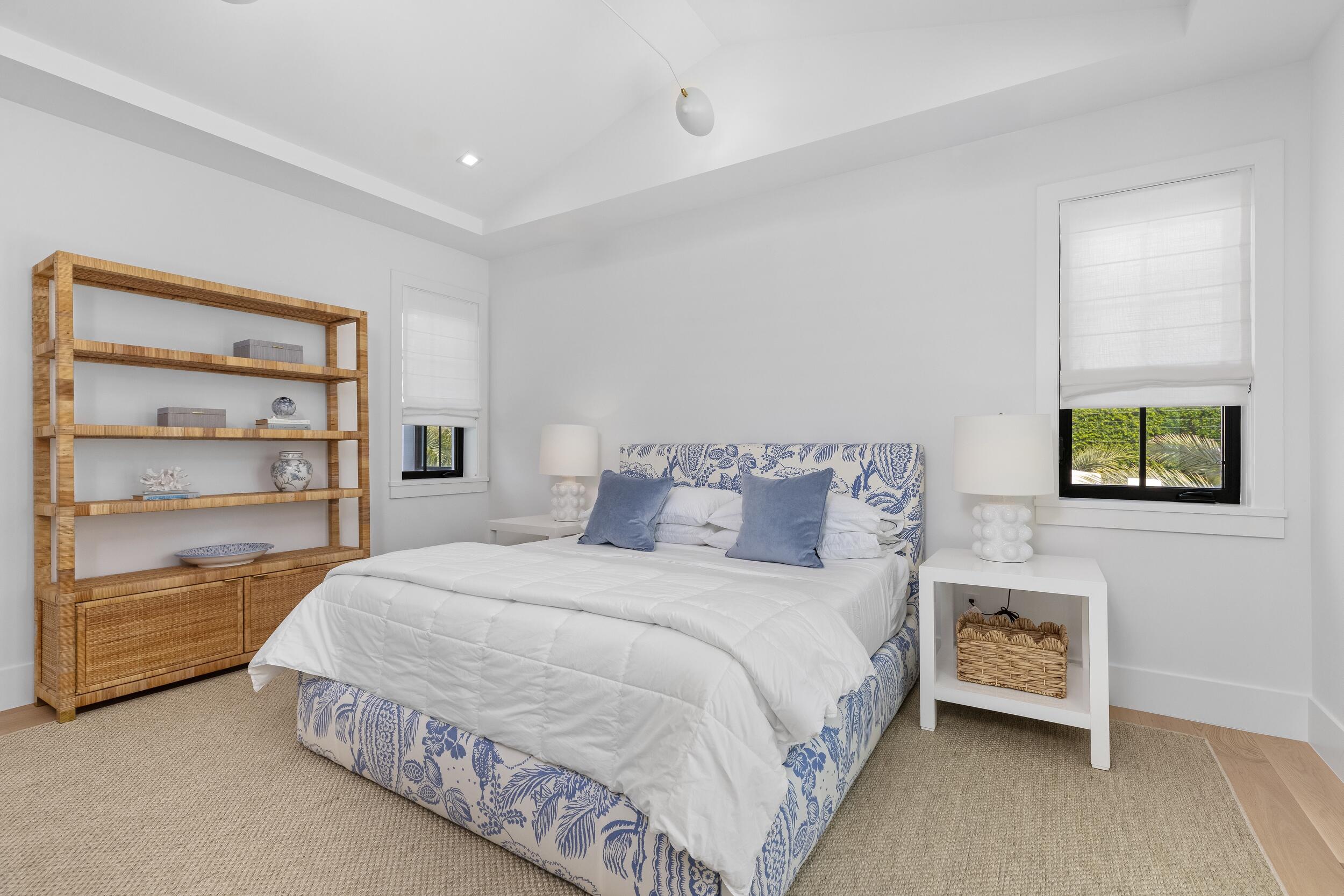 734 S Ocean Boulevard