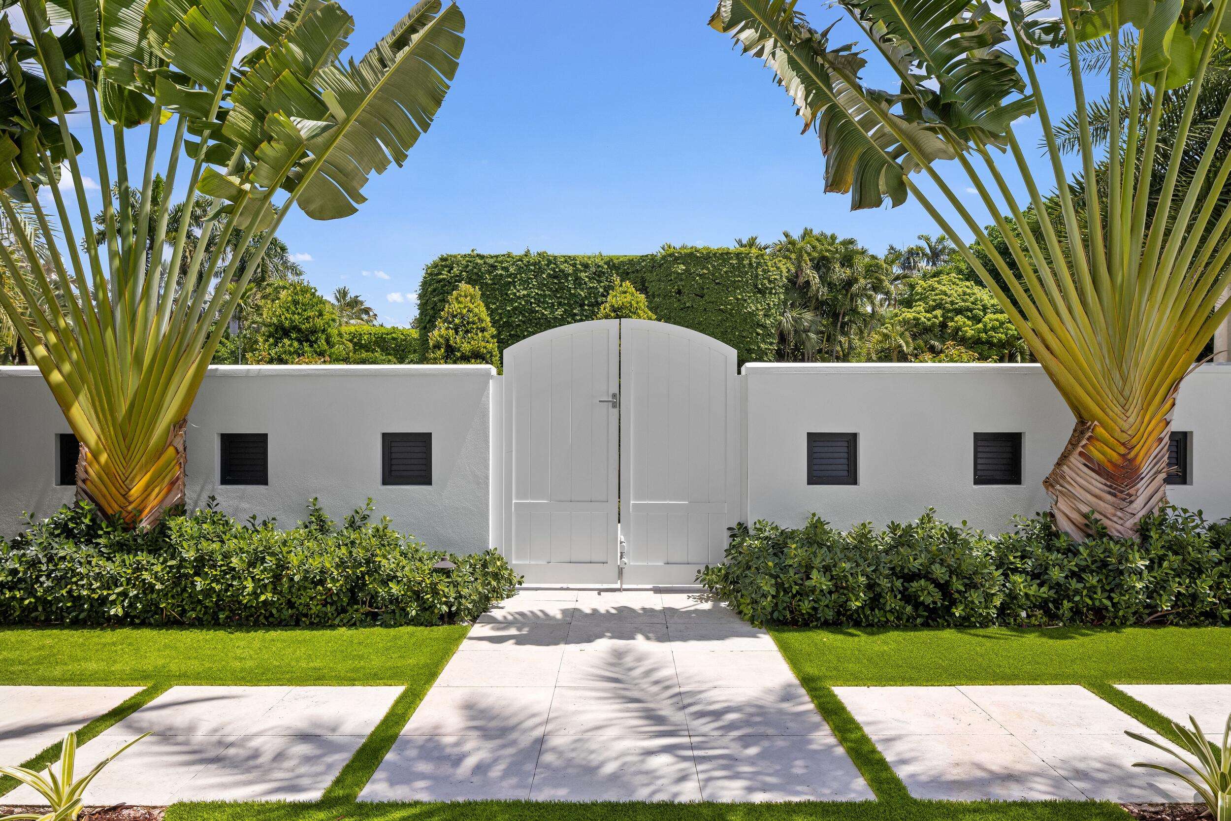 734 S Ocean Boulevard