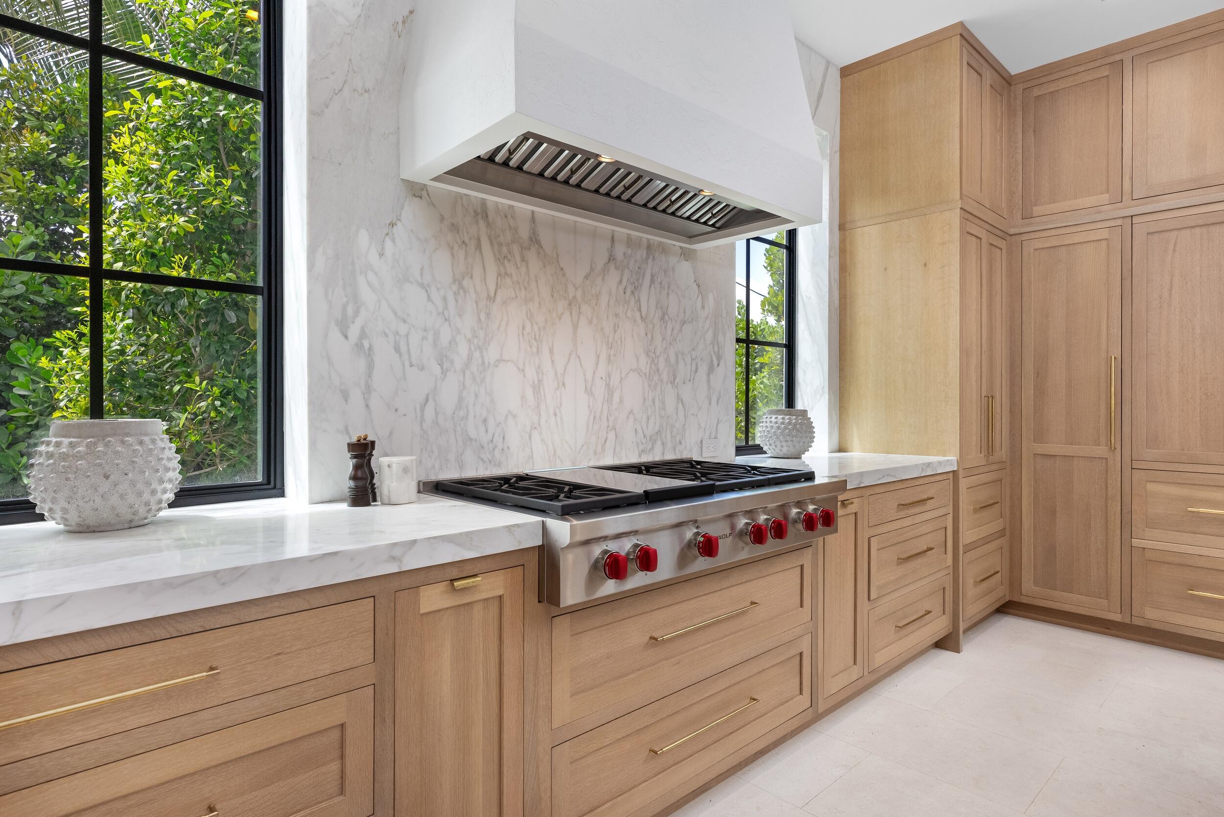 734 S Ocean Boulevard