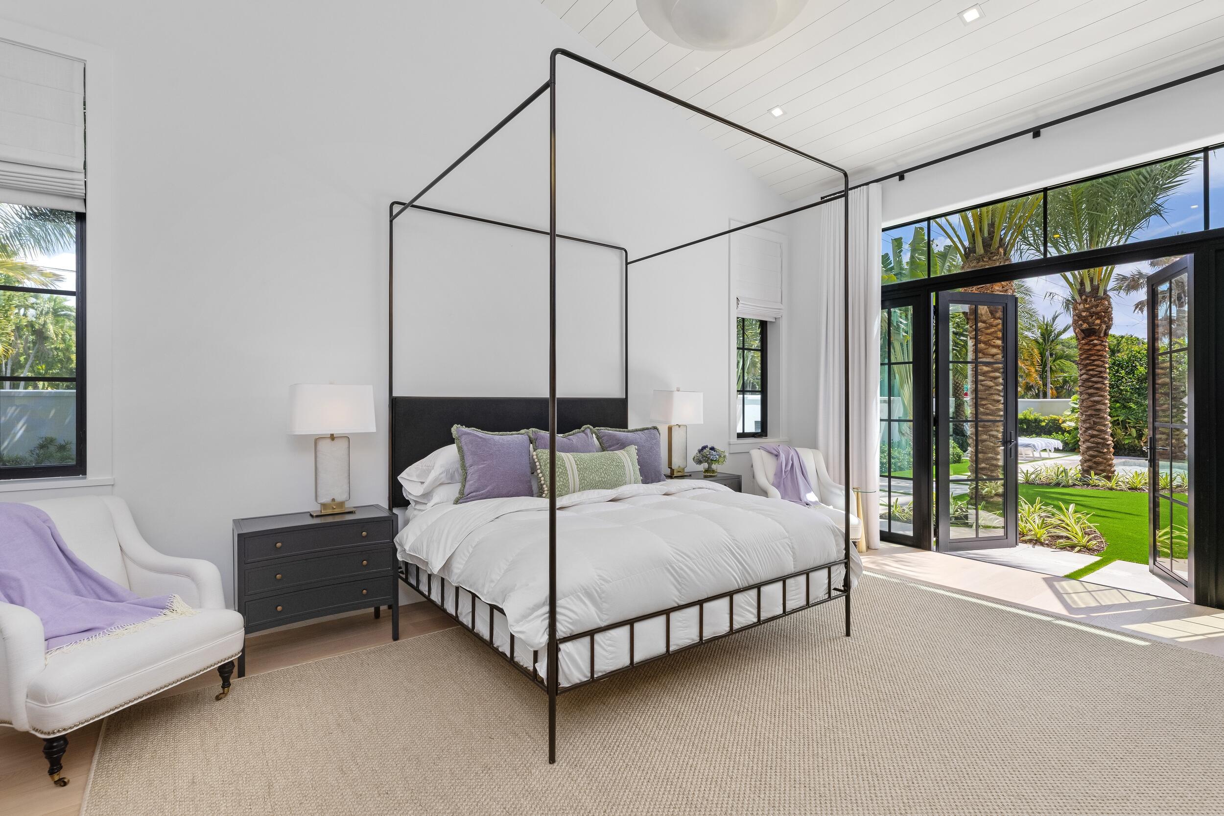 734 S Ocean Boulevard