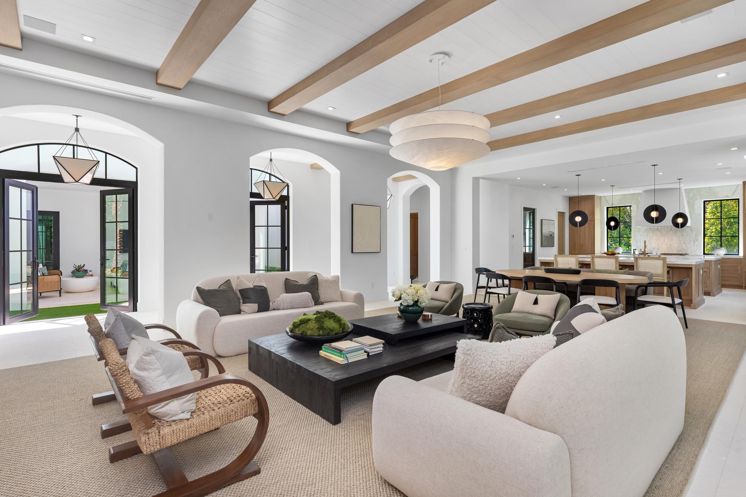 734 S Ocean Boulevard