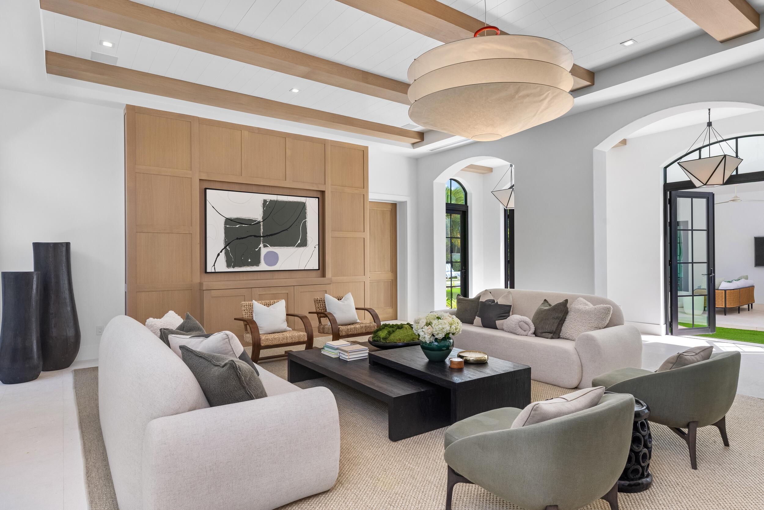 734 S Ocean Boulevard