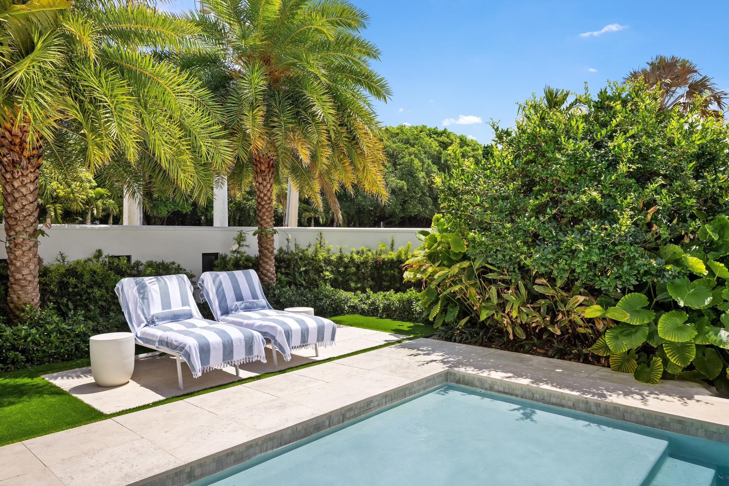 734 S Ocean Boulevard