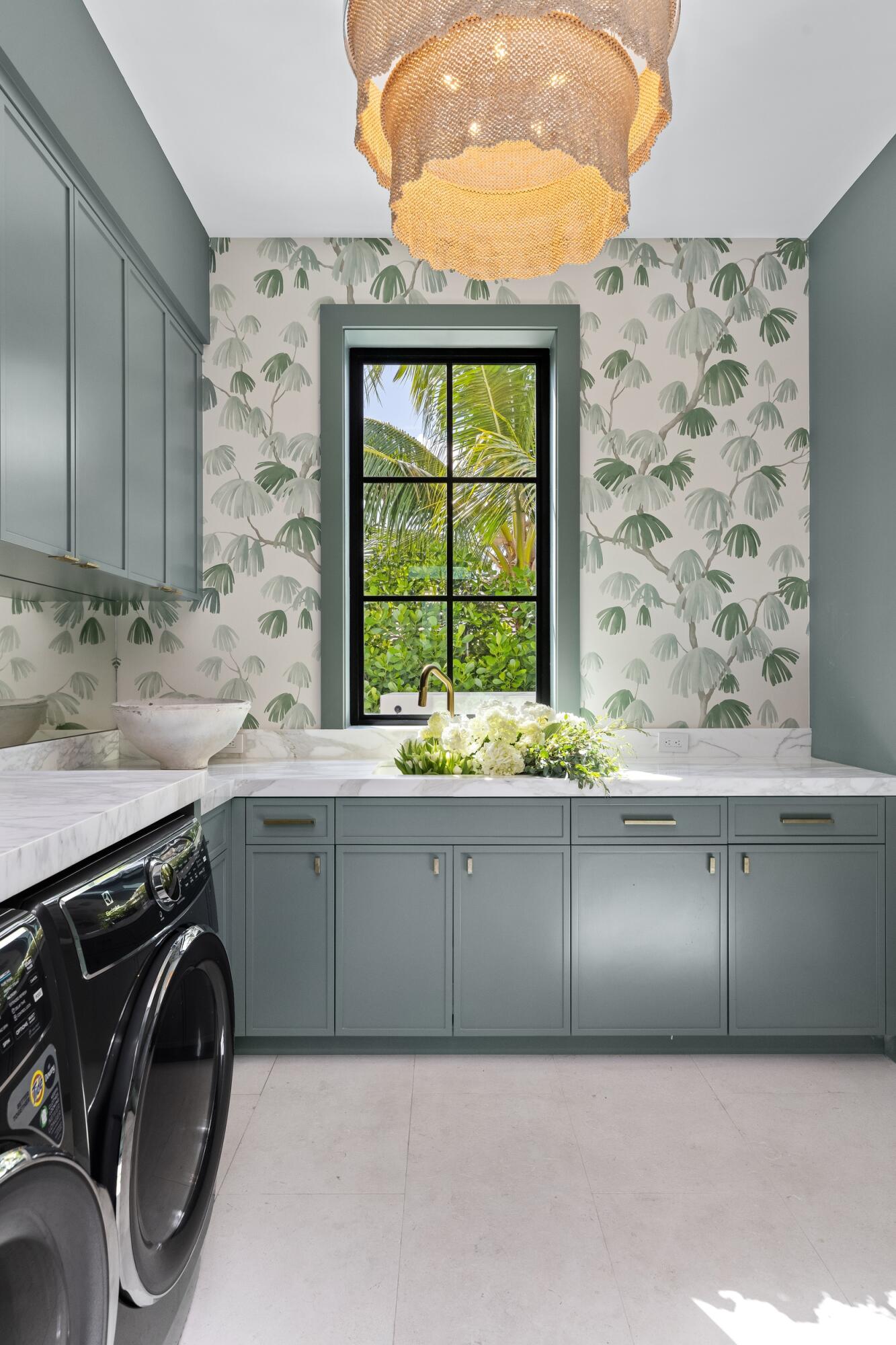 734 S Ocean Boulevard