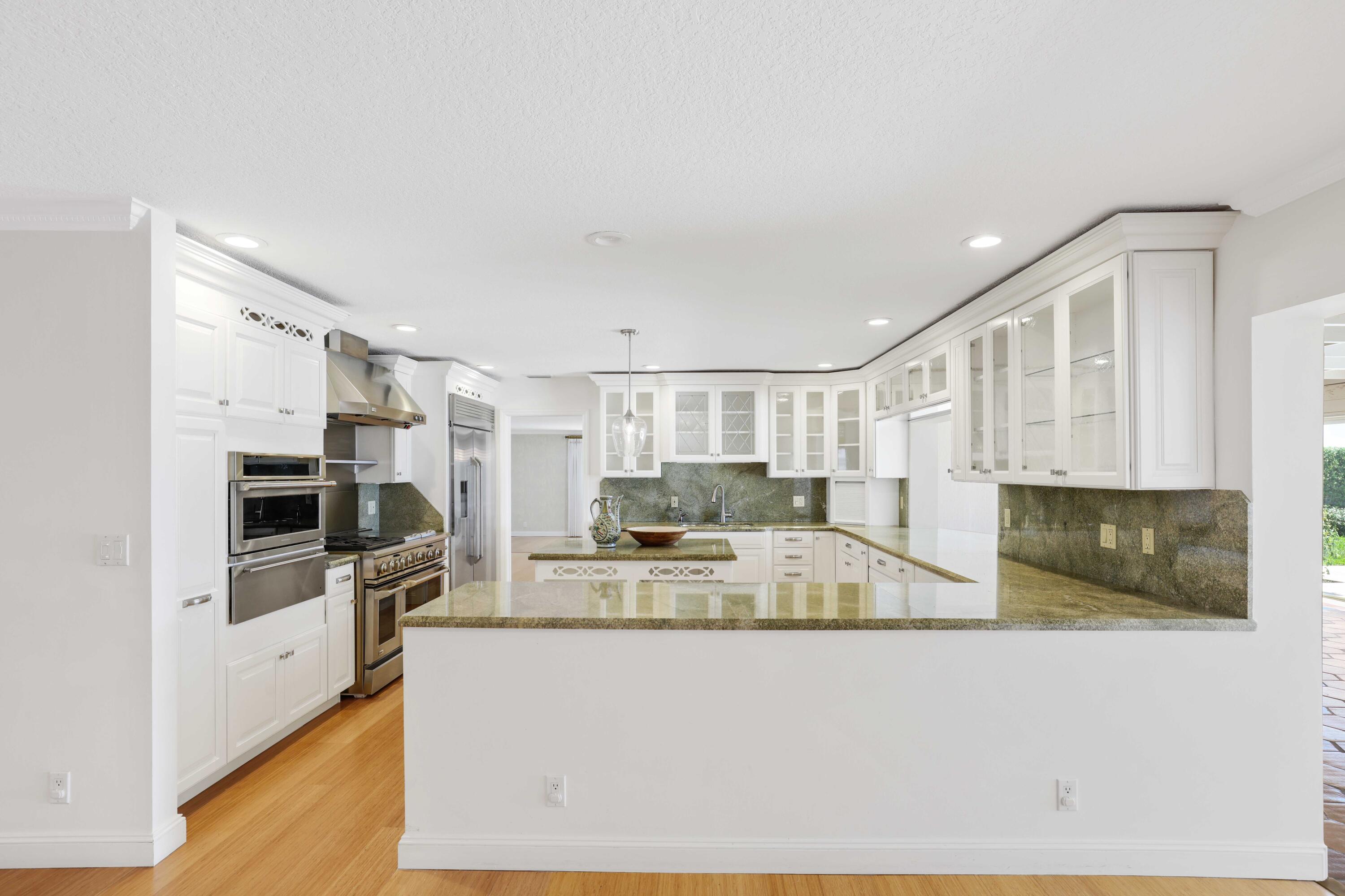 2204 Notre Dame Drive