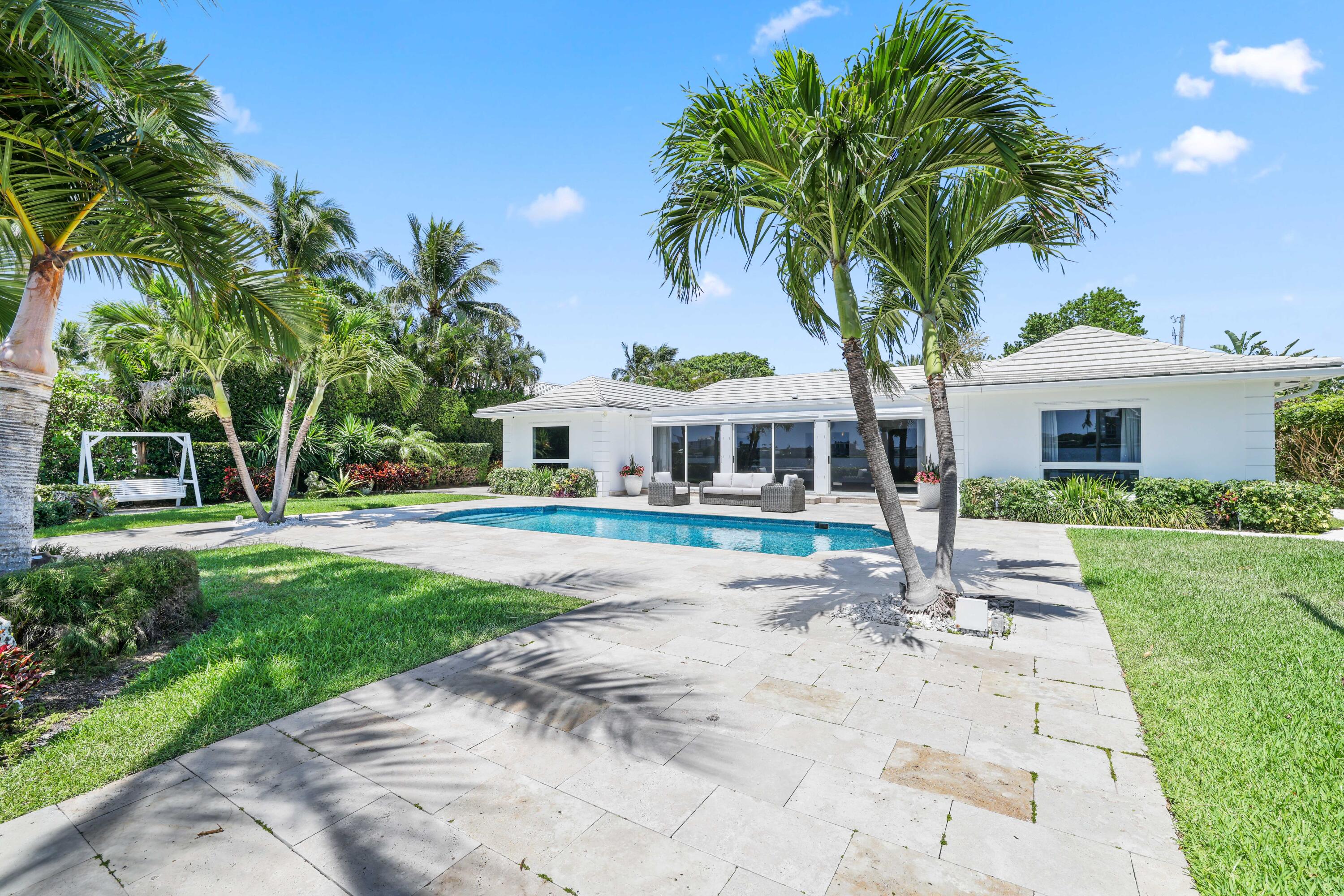 2204 Notre Dame Drive