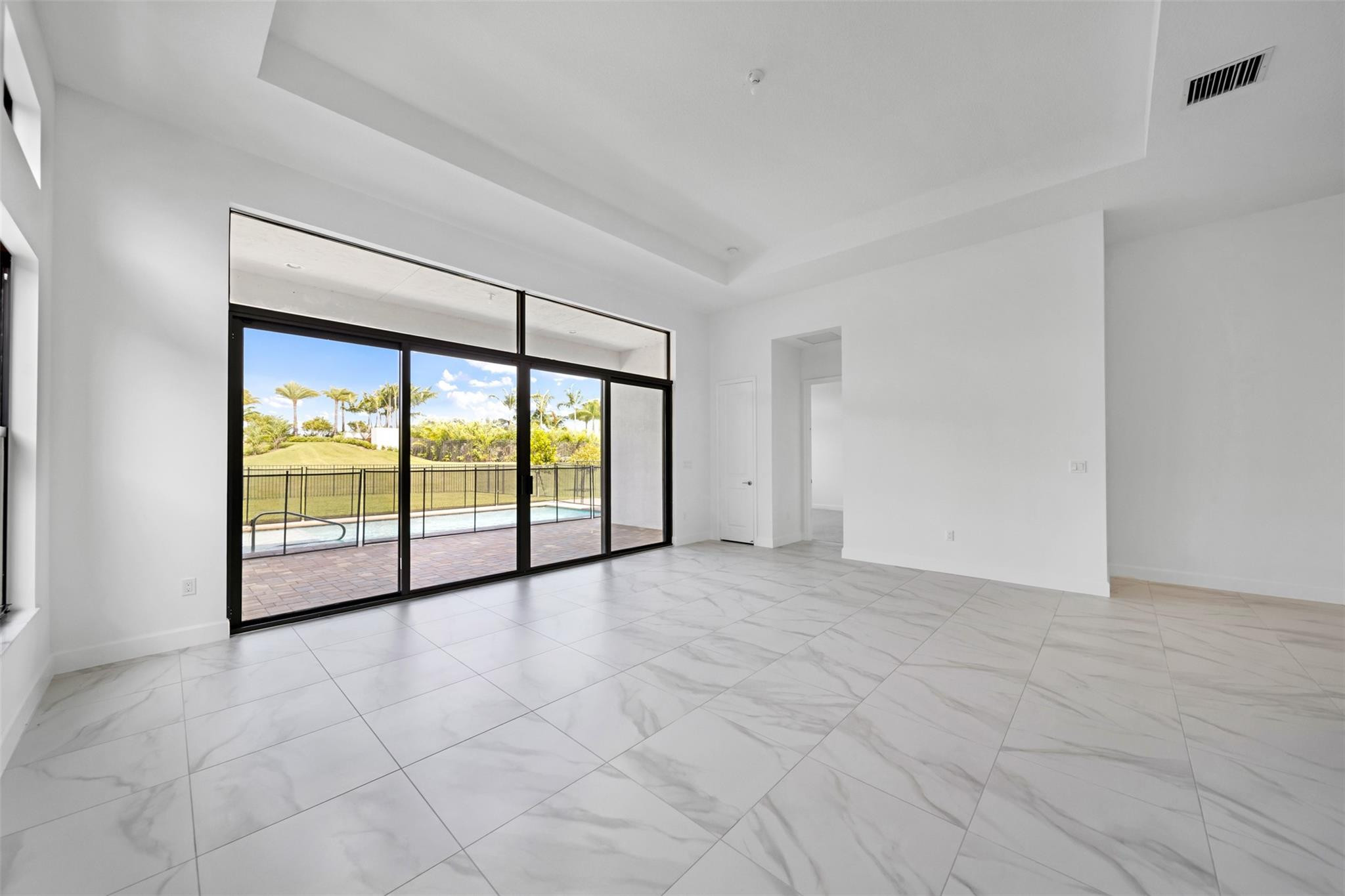 9217 Mountain Pine Grv