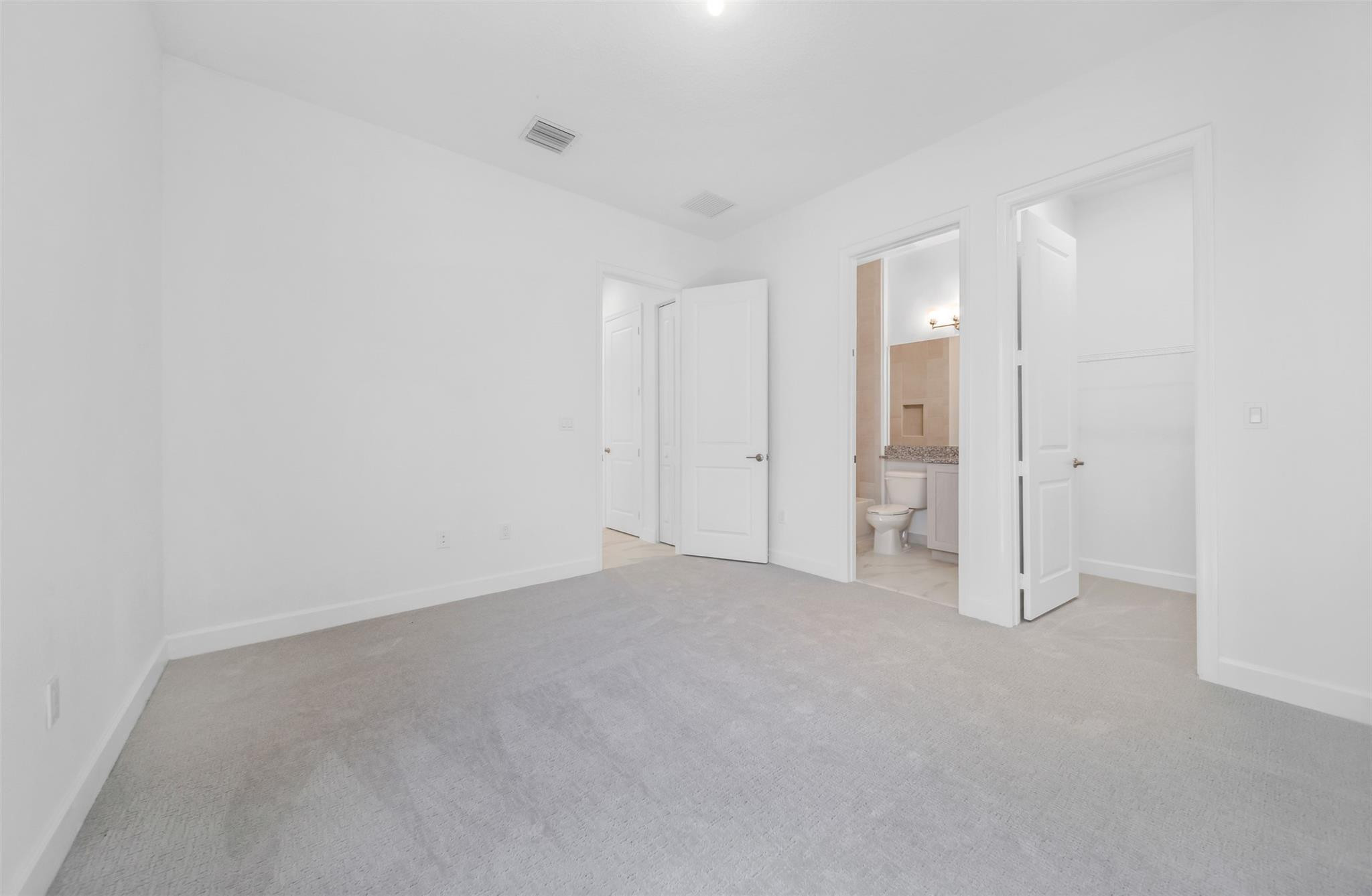 9217 Mountain Pine Grv