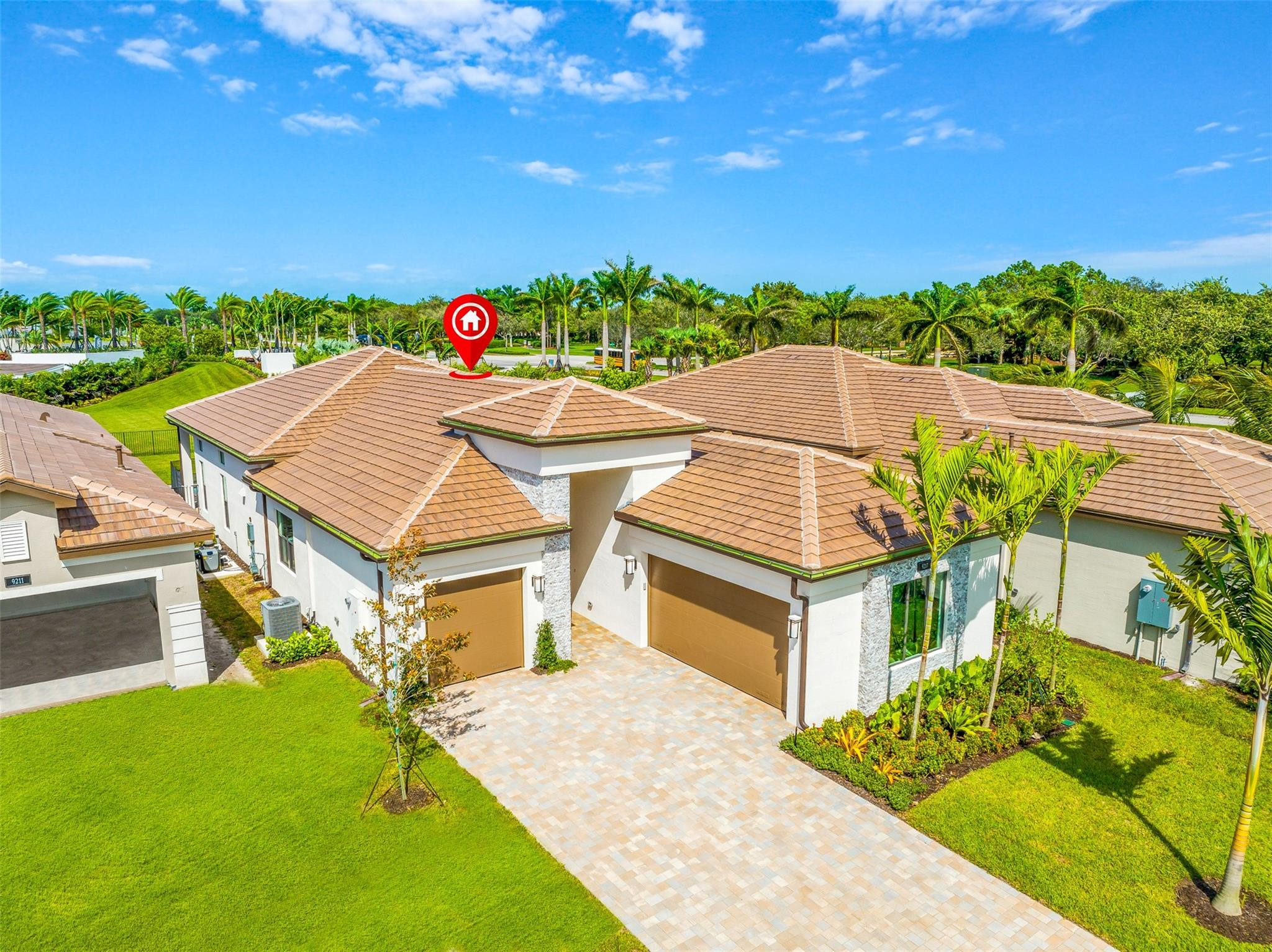 9217 Mountain Pine Grv