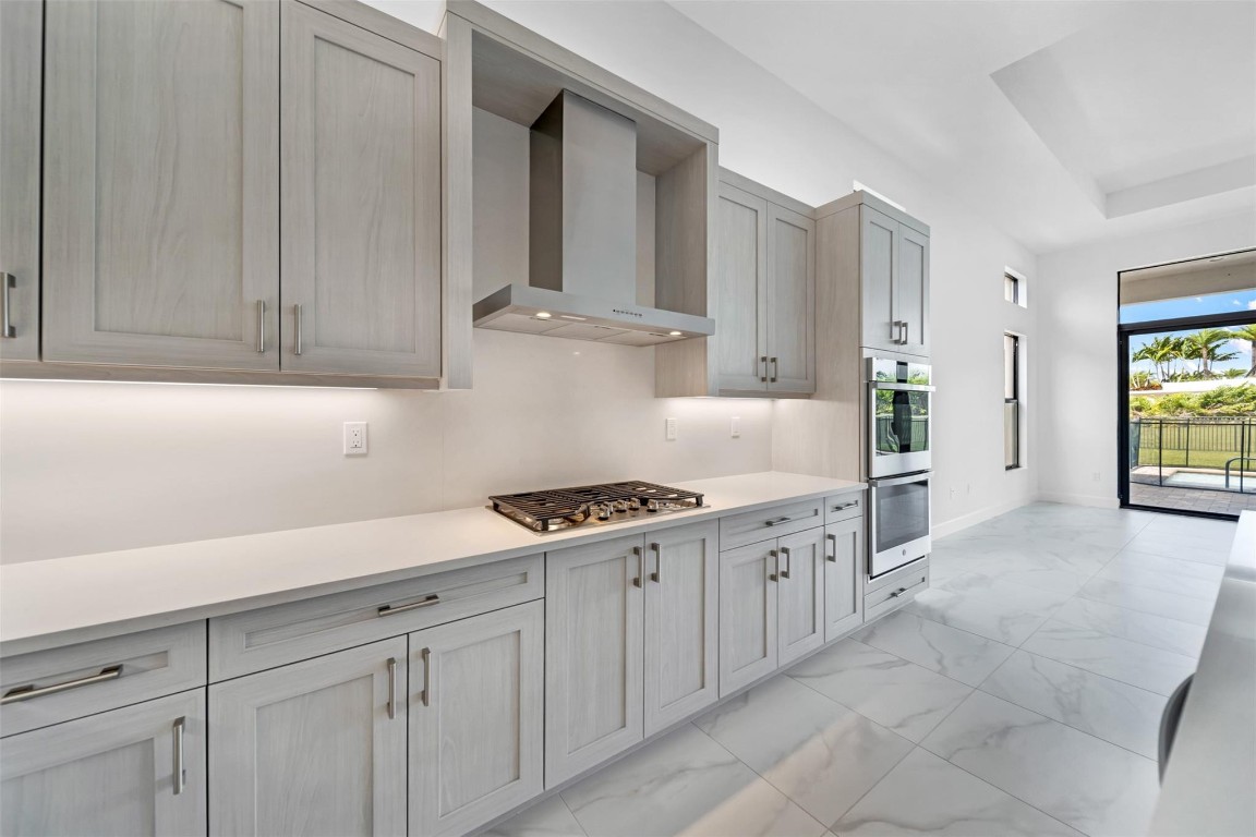 9217 Mountain Pine Grv