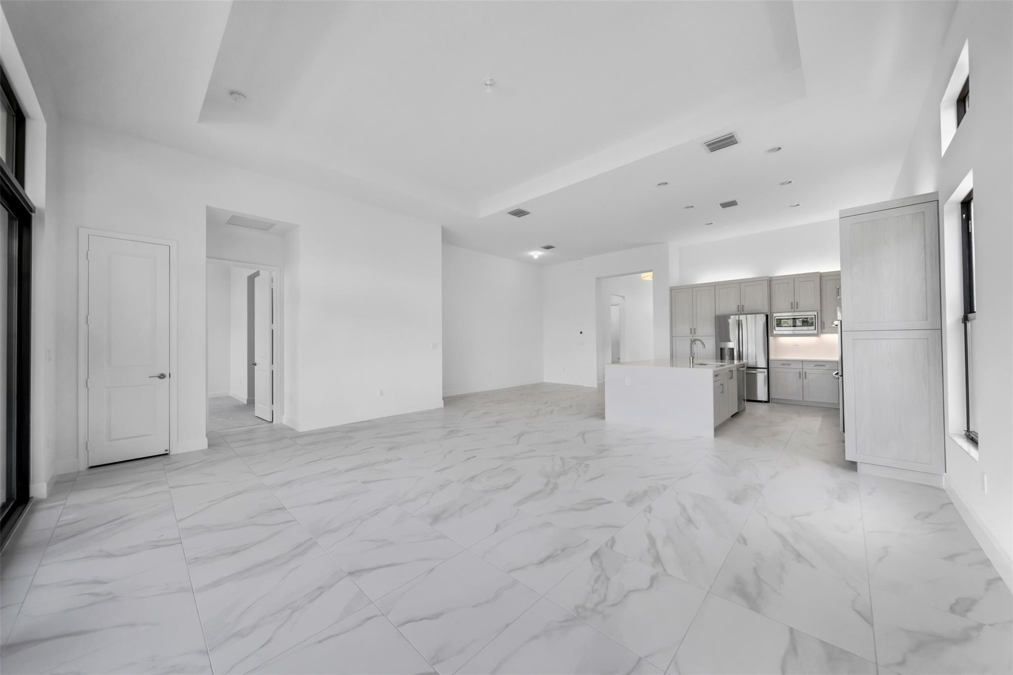 9217 Mountain Pine Grv