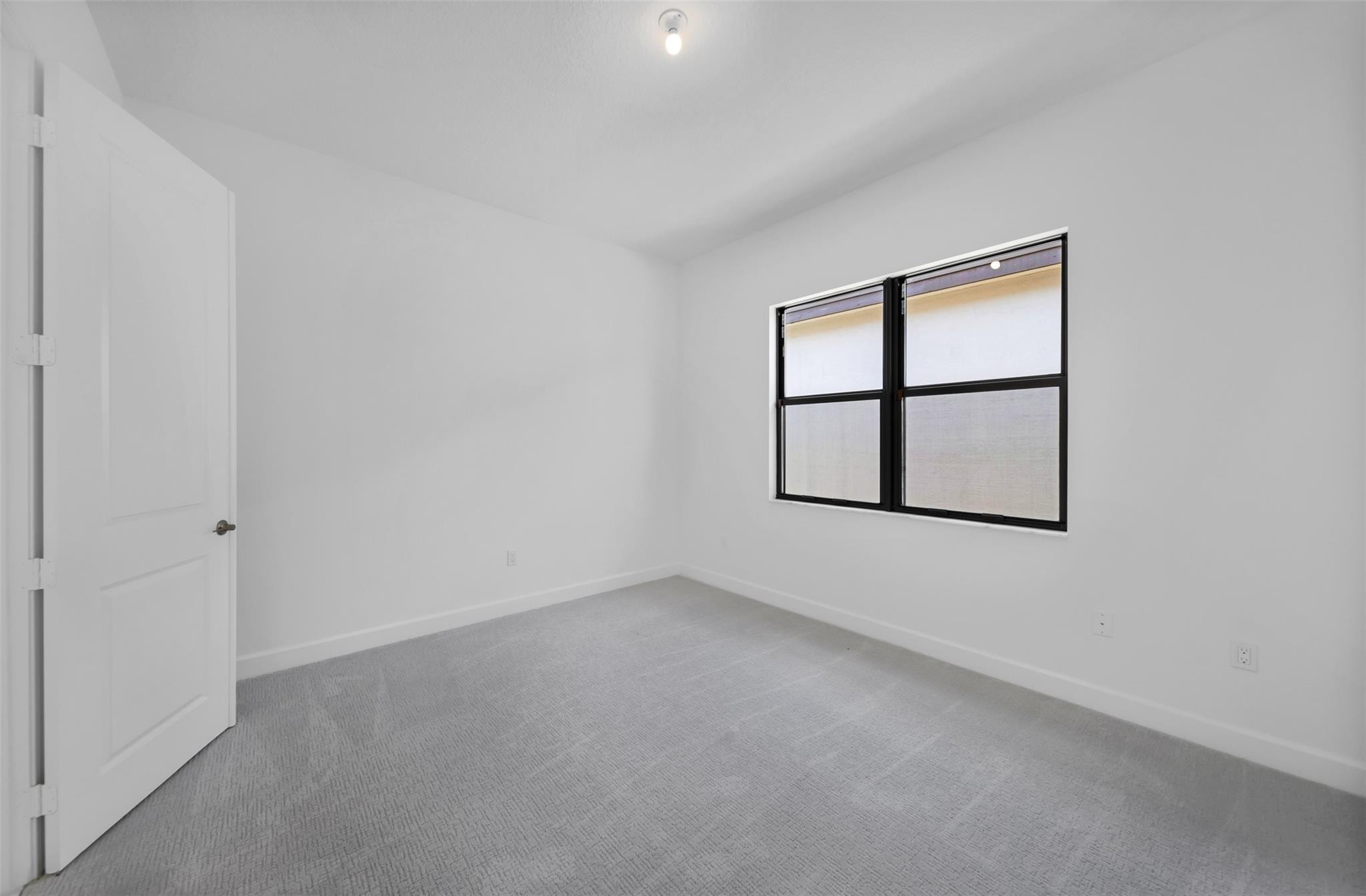 9217 Mountain Pine Grv