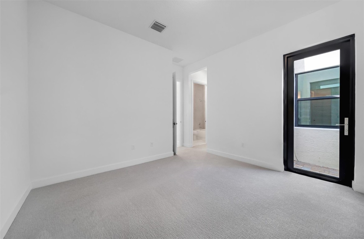 9217 Mountain Pine Grv