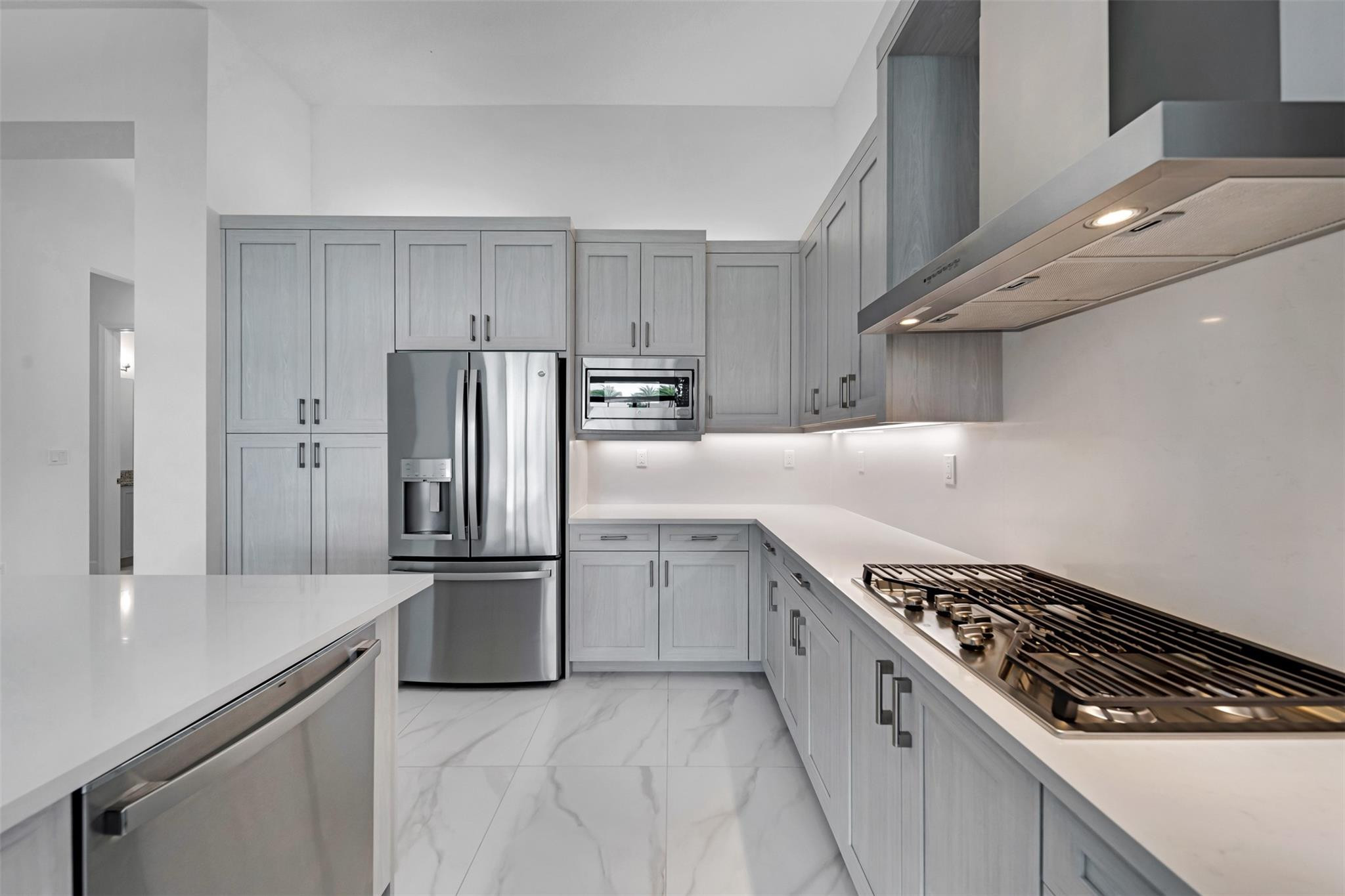 9217 Mountain Pine Grv